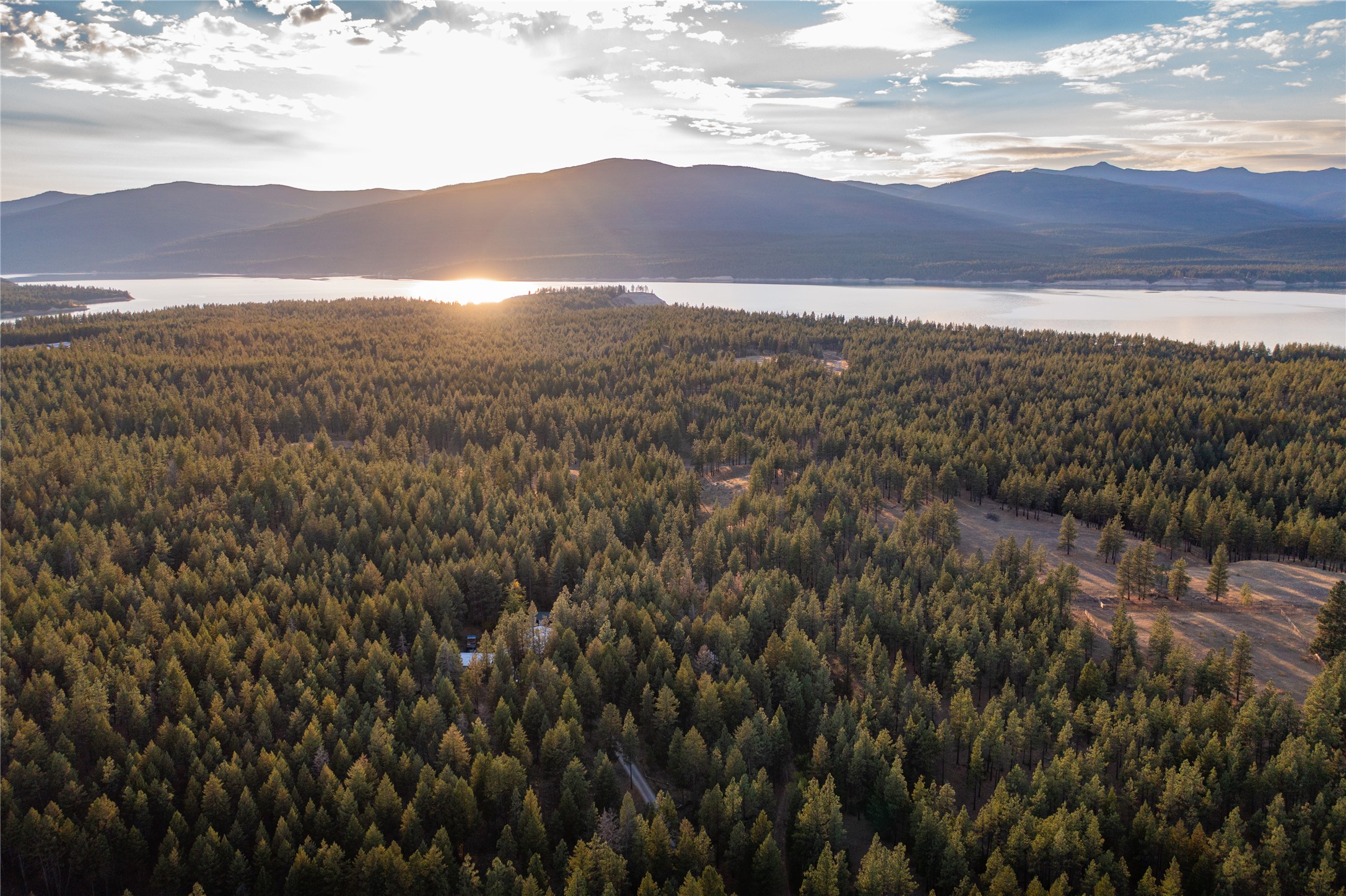 576 Koocanusa Estates Drive