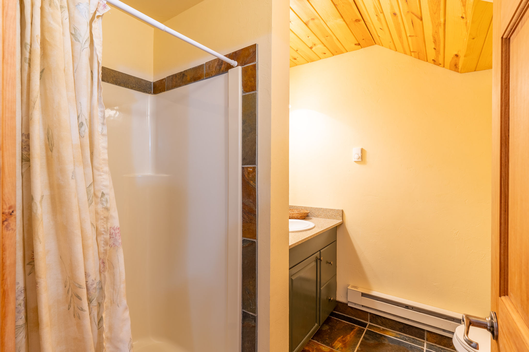 204 Cottonwood Drive