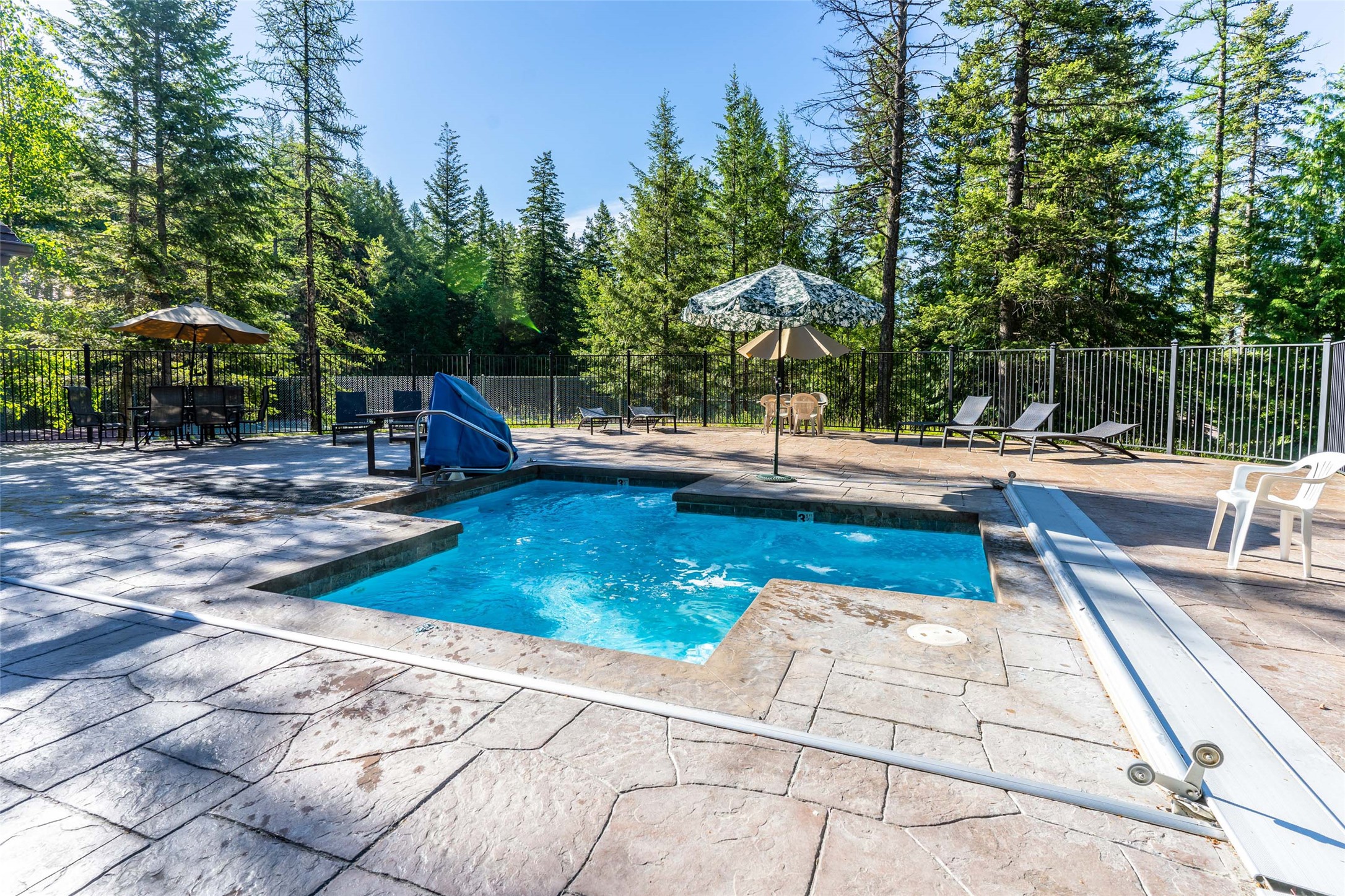 204 Cottonwood Drive