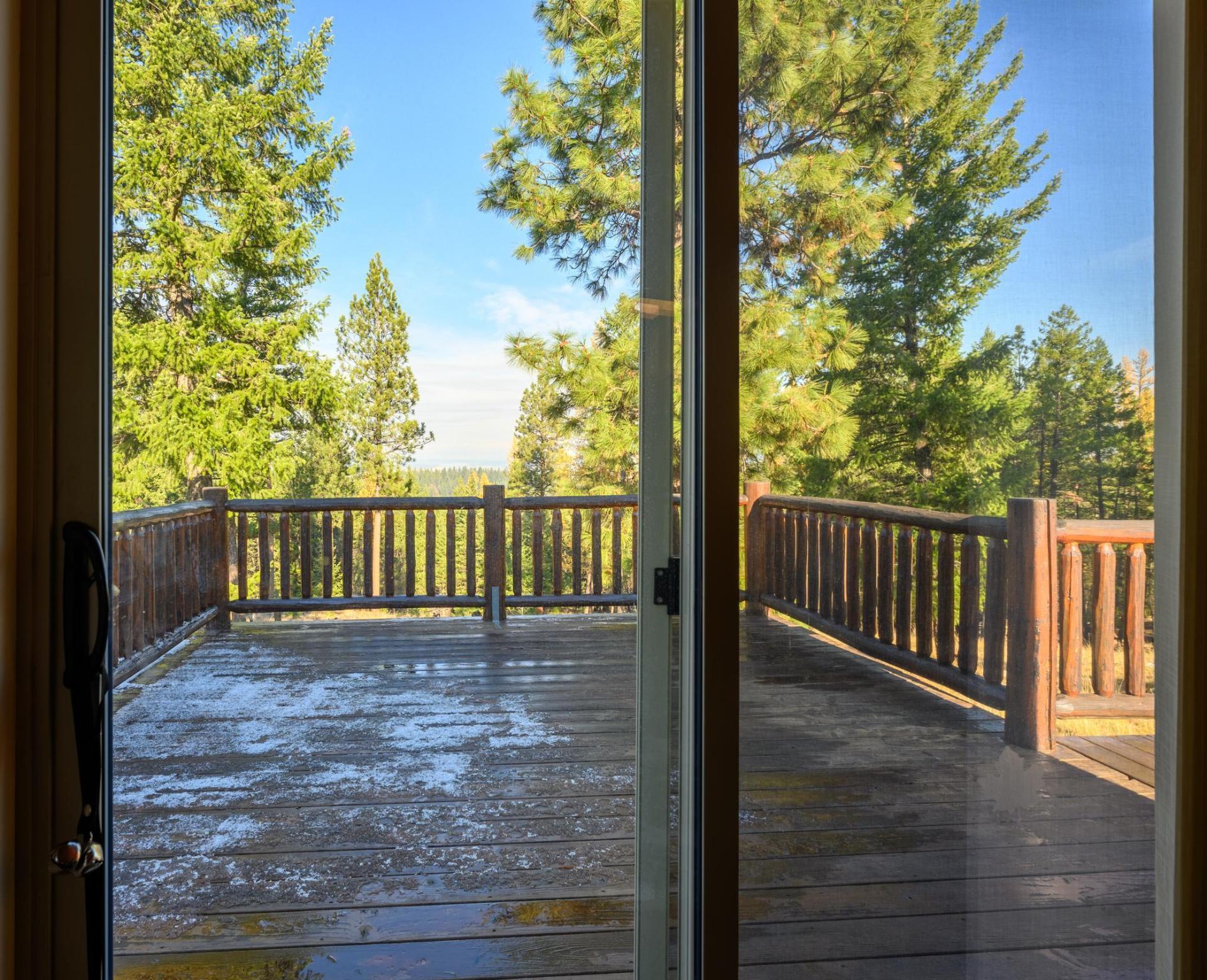 6877 Black Lake Road