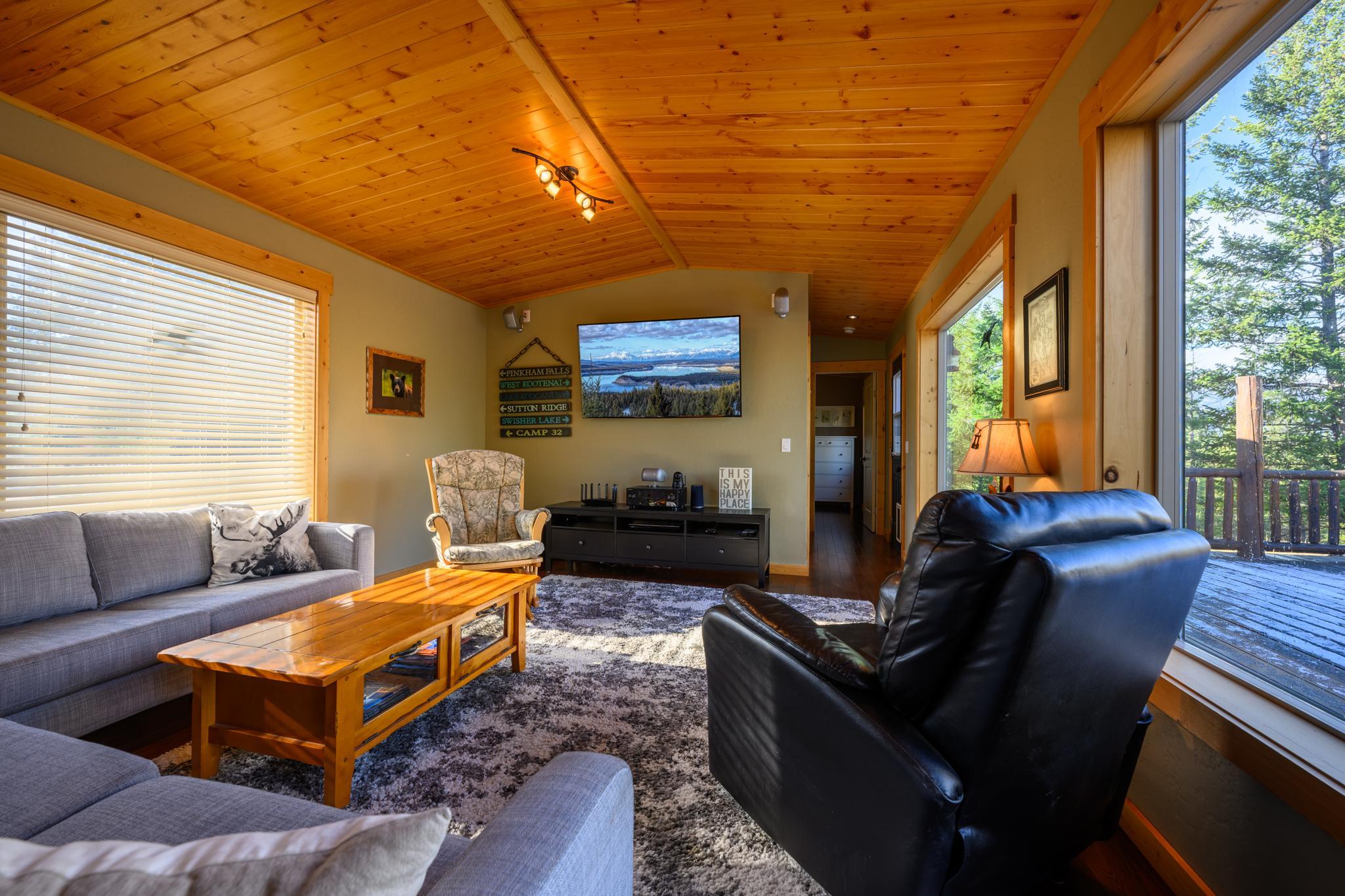 6877 Black Lake Road
