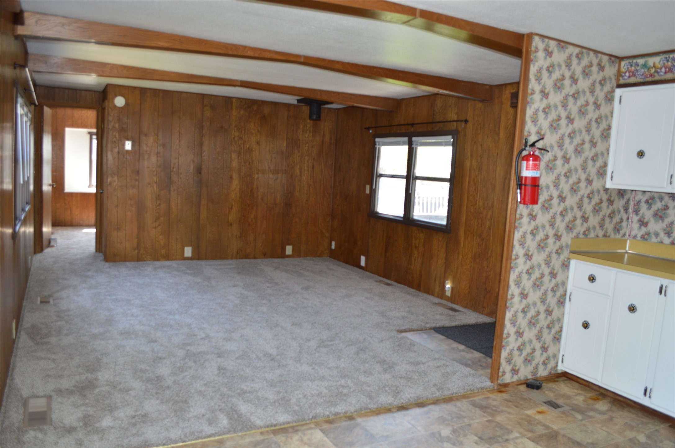 627 E Evergreen Drive