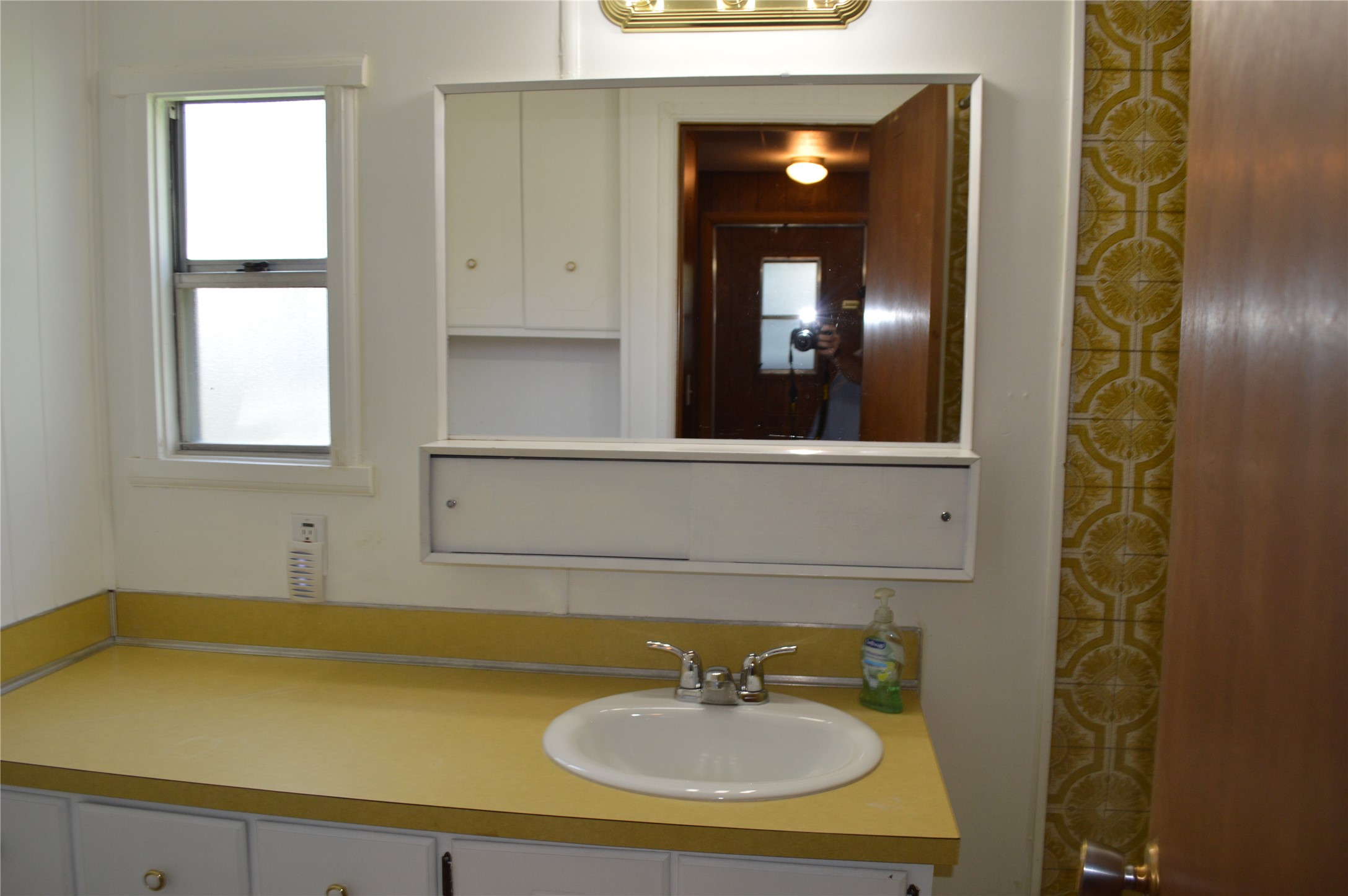 627 E Evergreen Drive