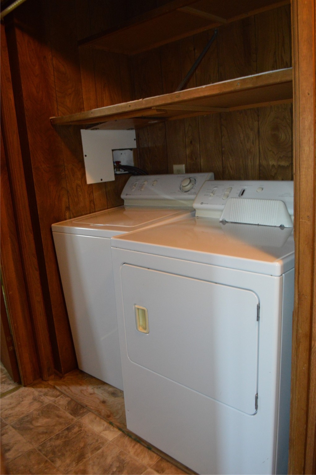 627 E Evergreen Drive