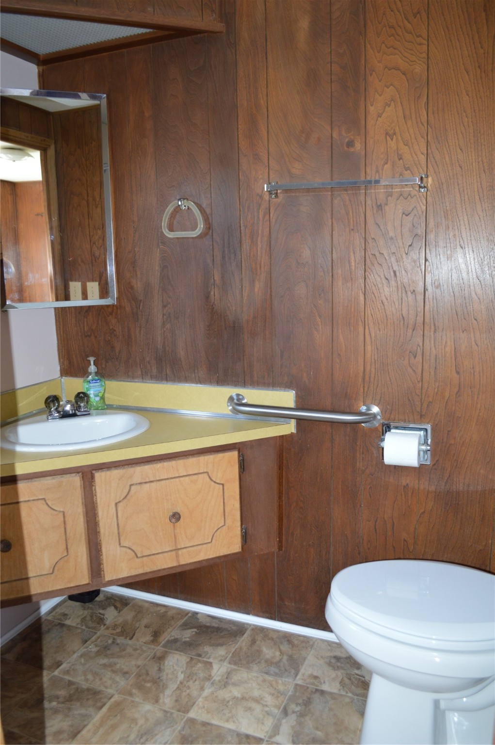 627 E Evergreen Drive