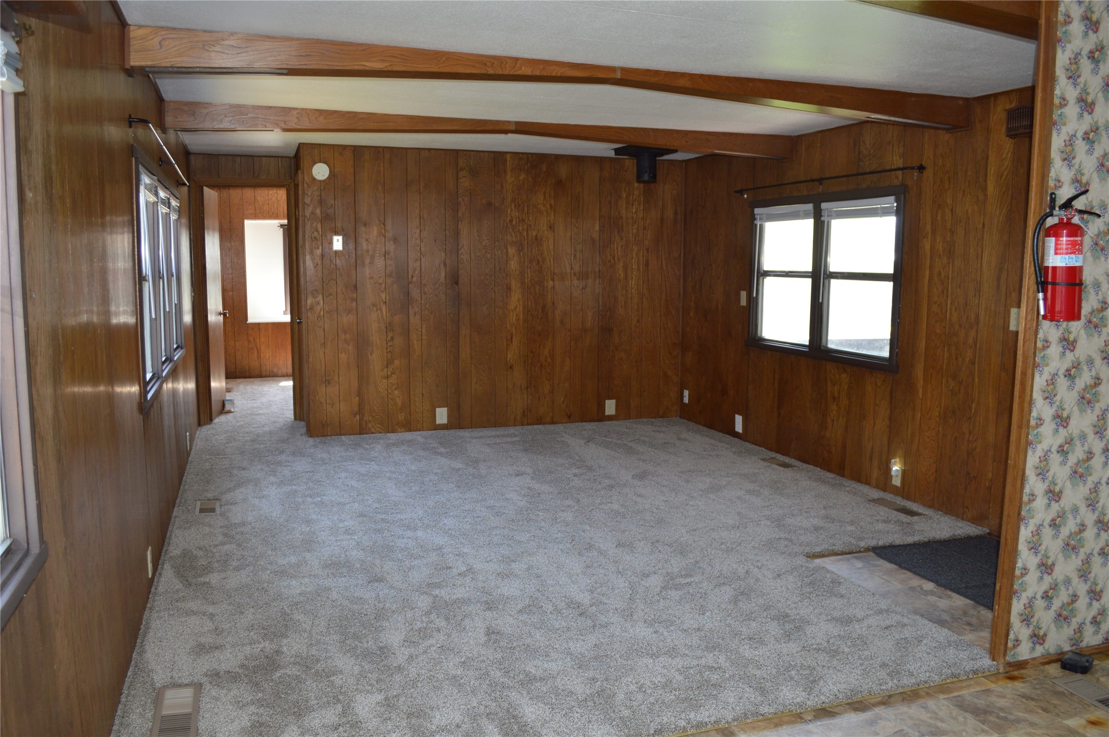 627 E Evergreen Drive