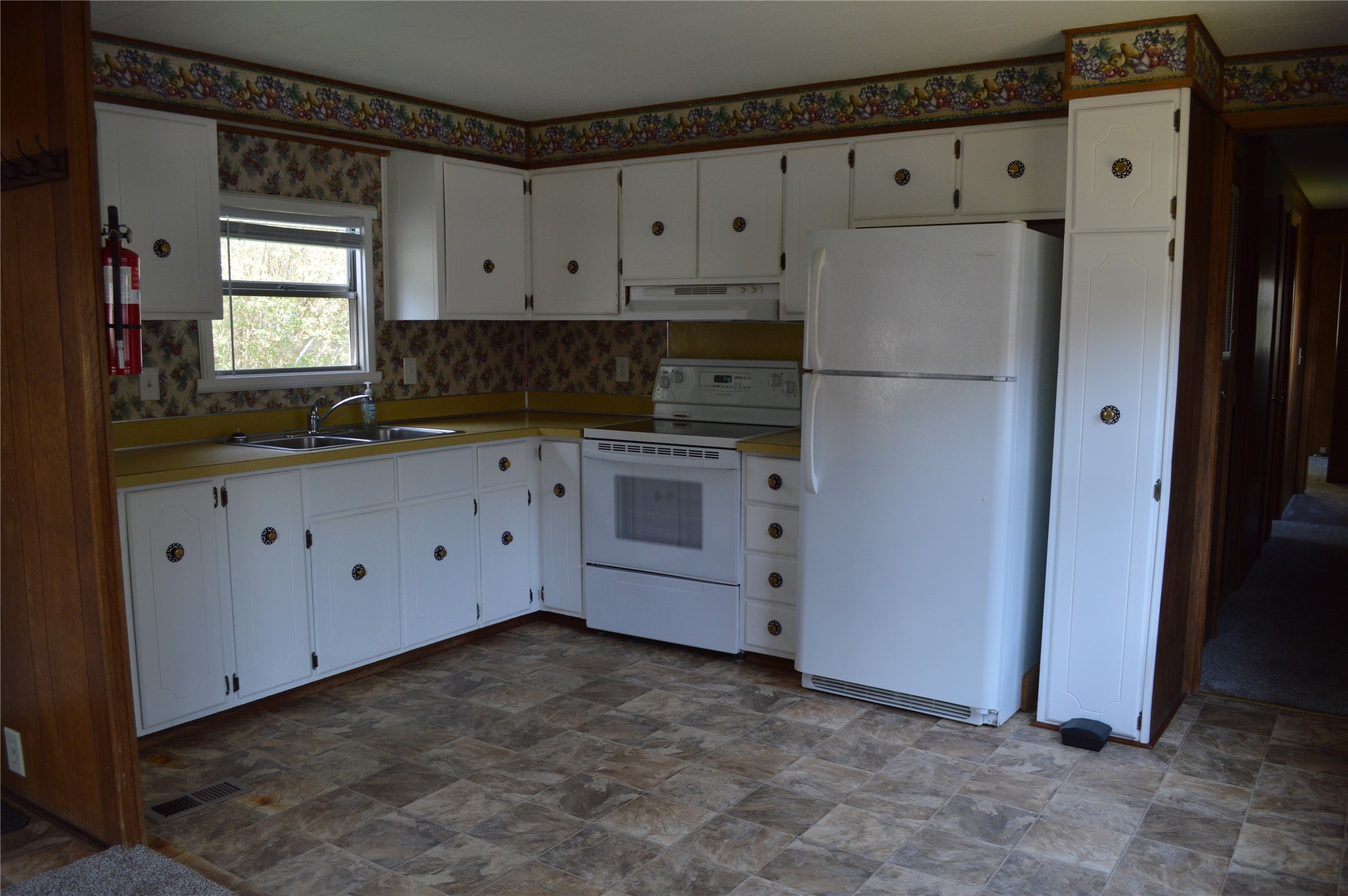 627 E Evergreen Drive