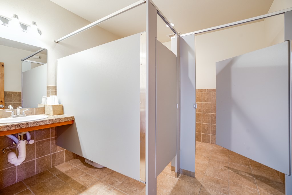 83 Elderberry Loop A