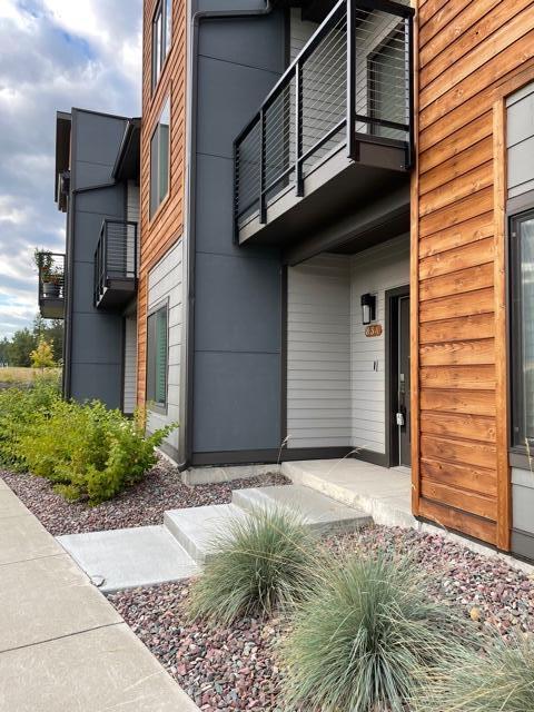 83 Elderberry Loop A