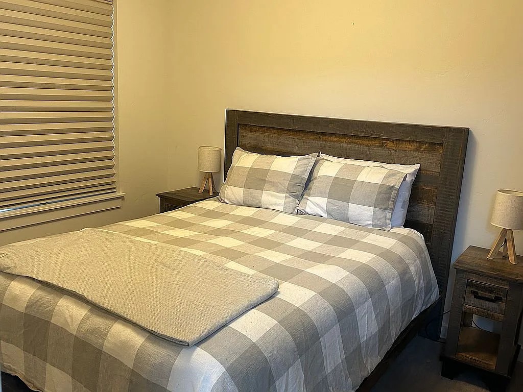 83 Elderberry Loop A