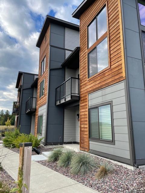 83 Elderberry Loop A