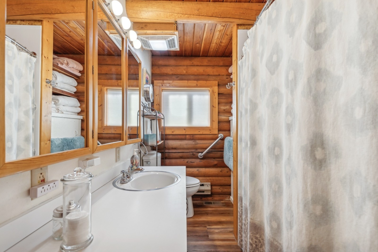 125, 135 & 121 Corbett Lane