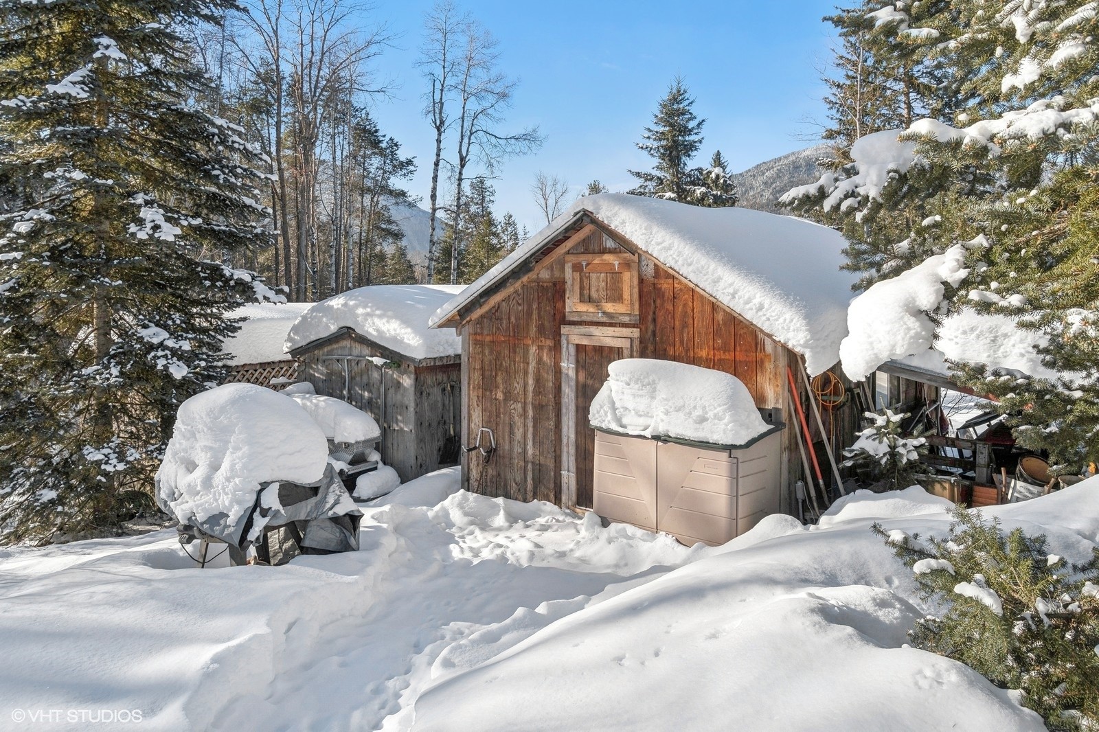 125, 135 & 121 Corbett Lane