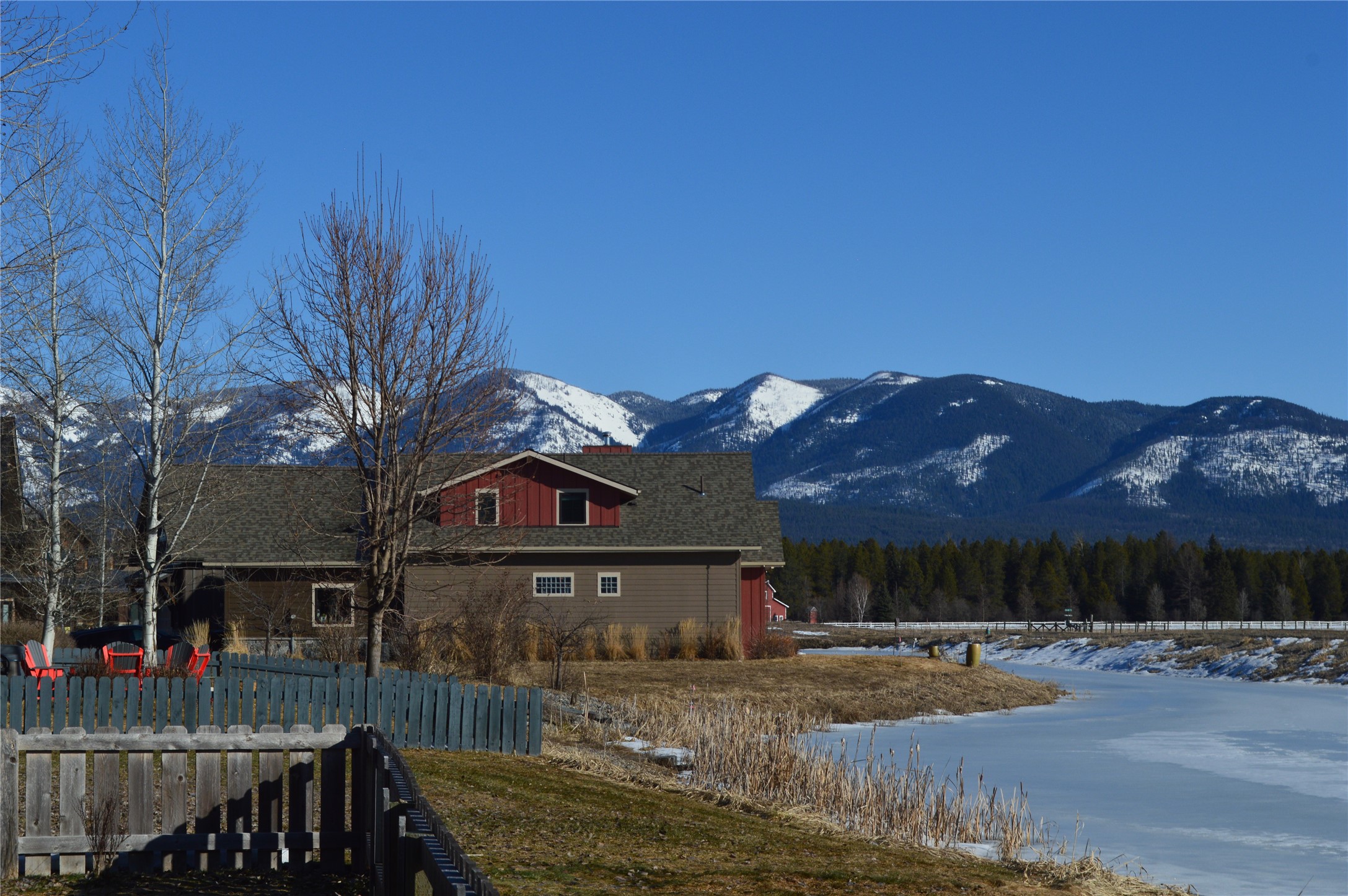 5009 Flatwater Drive