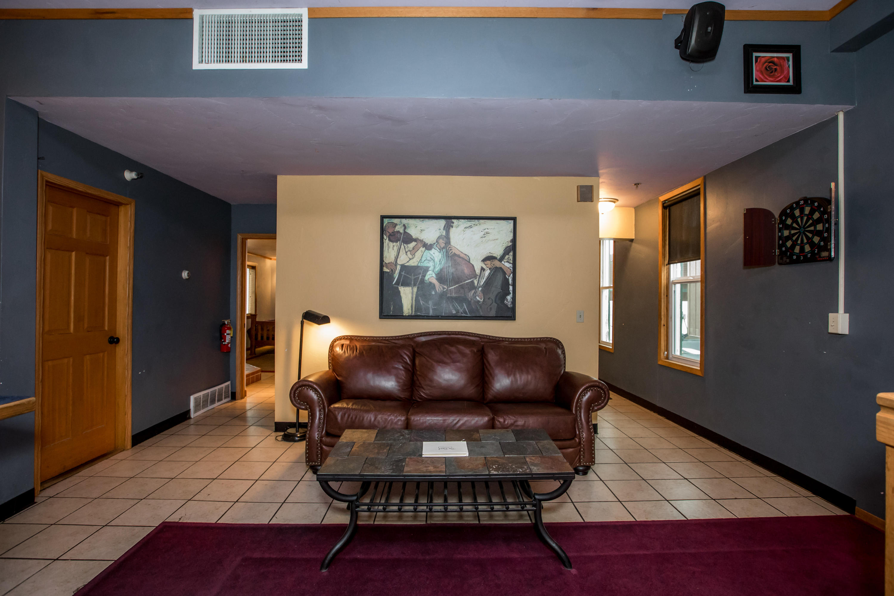 419 E 2nd Street