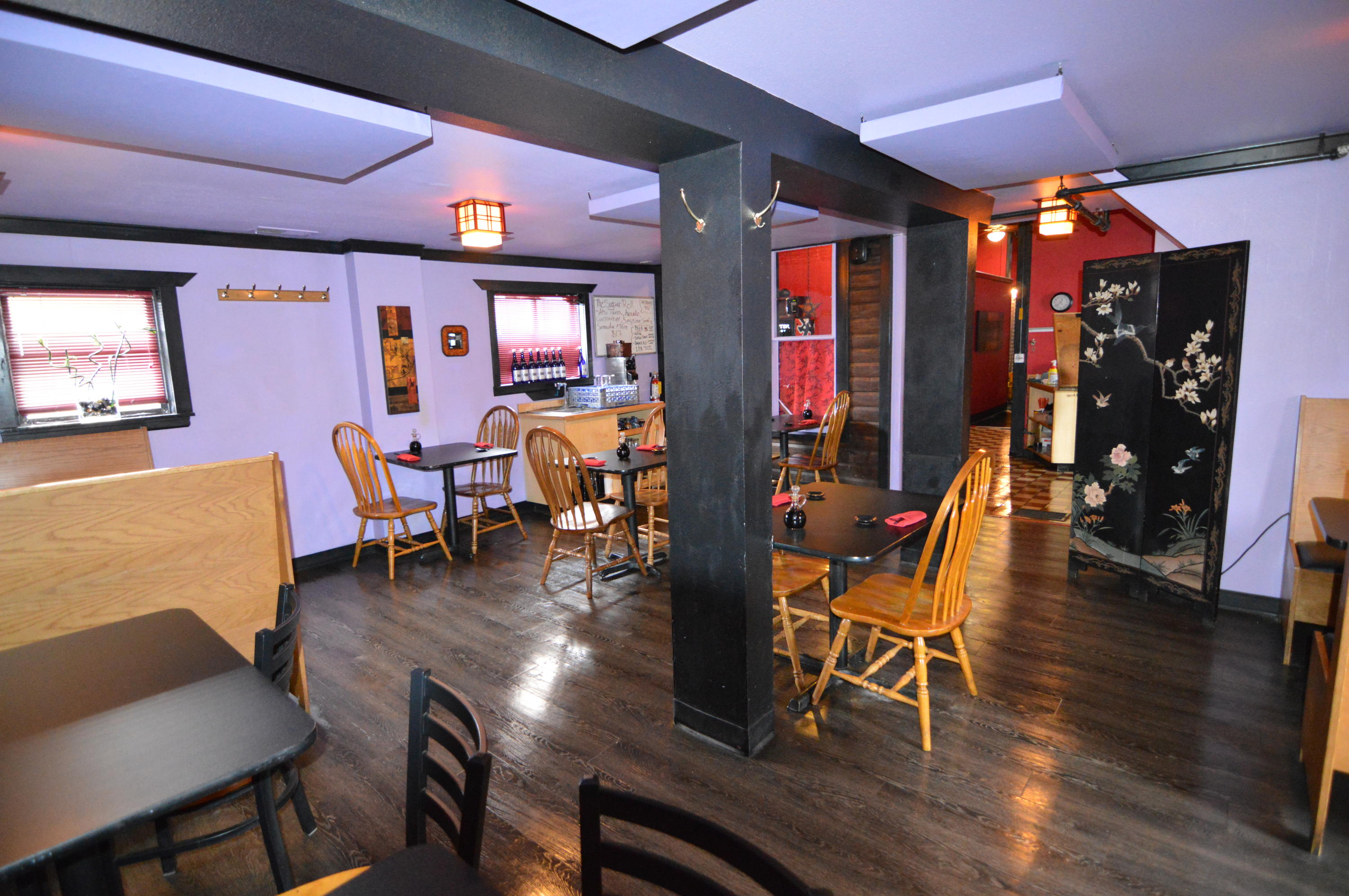 419 E 2nd Street