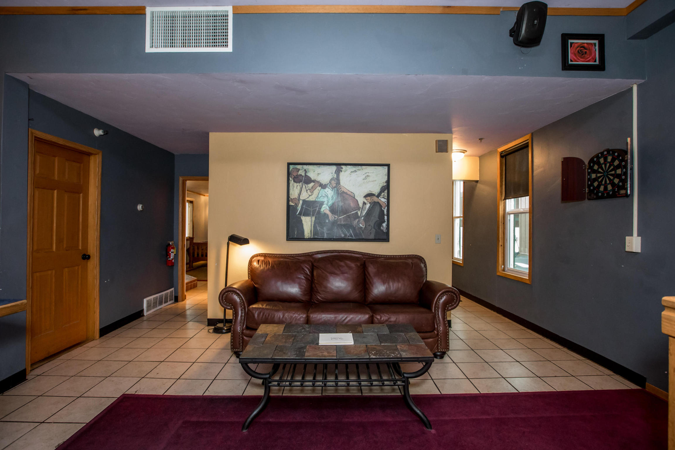 419 E 2nd Street