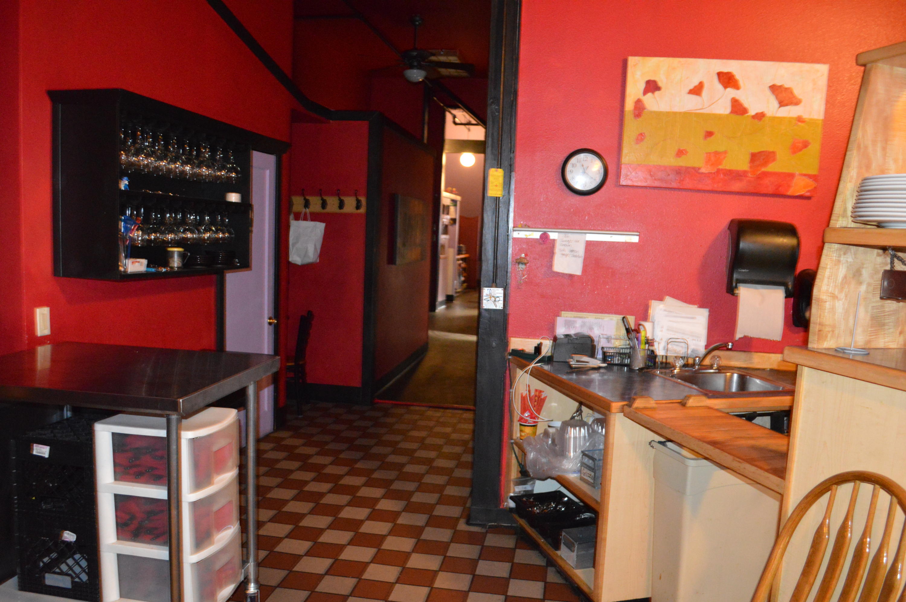 419 E 2nd Street