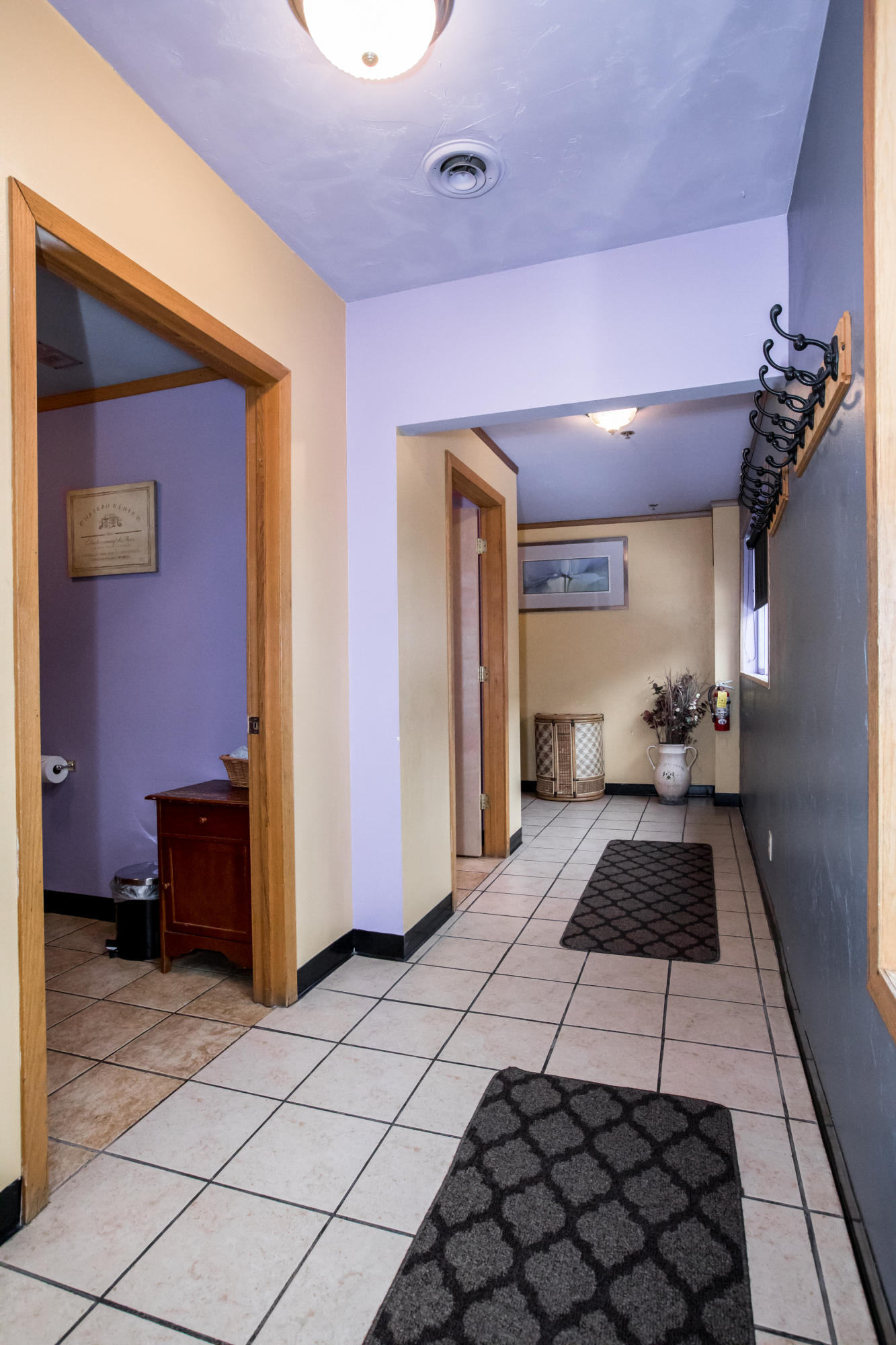 419 E 2nd Street