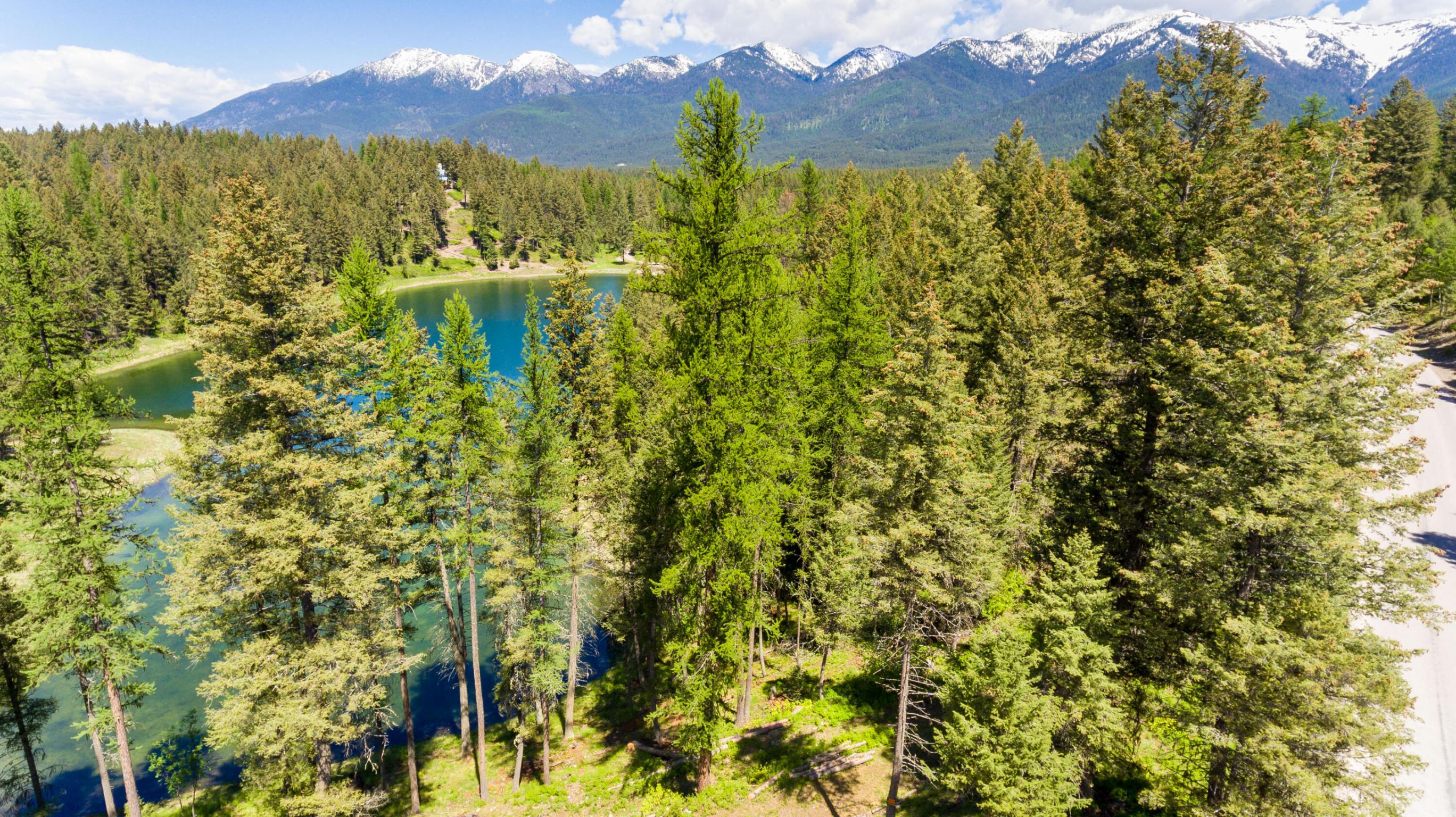 222/226 Many Lakes Drive