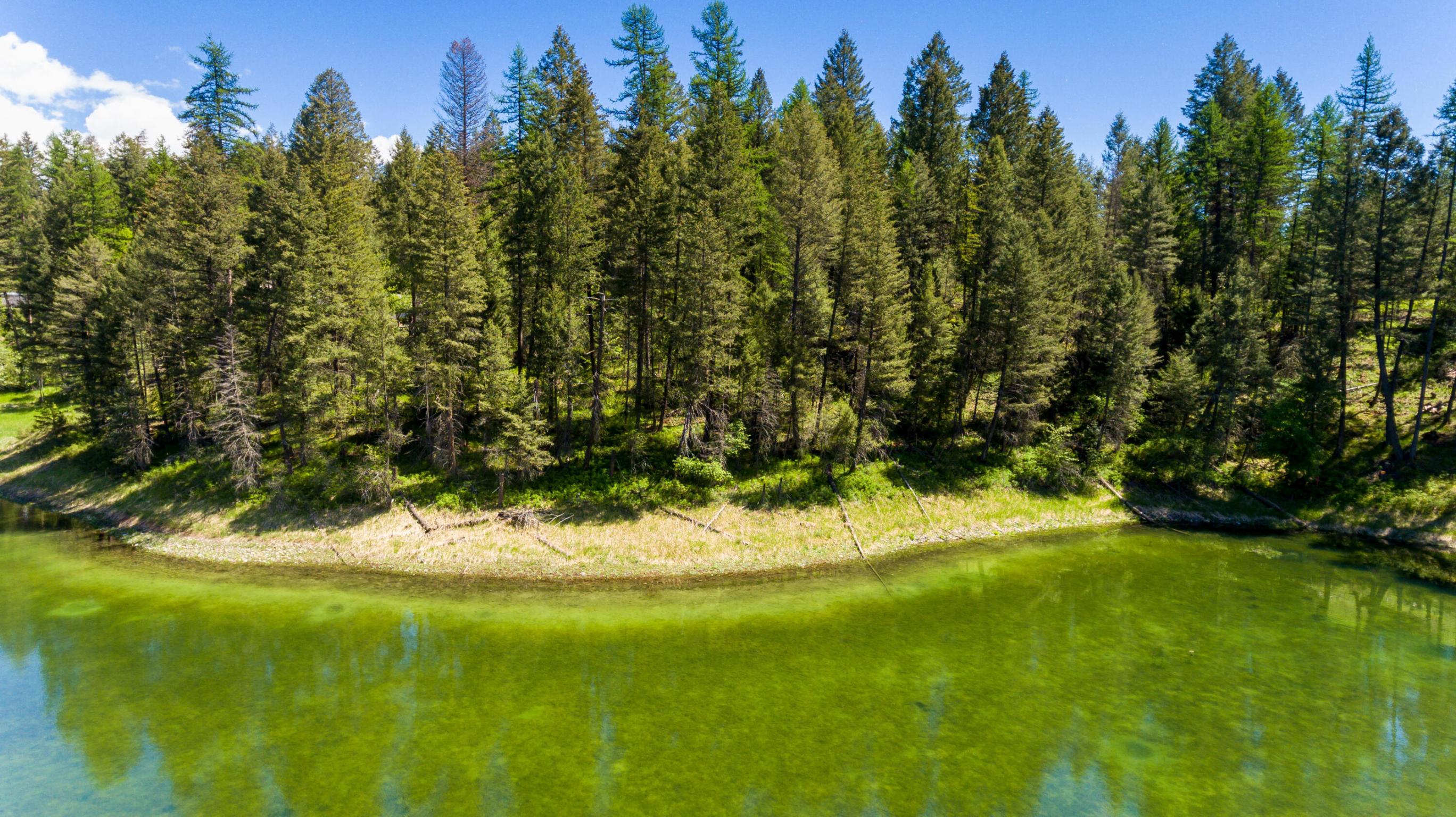 222/226 Many Lakes Drive