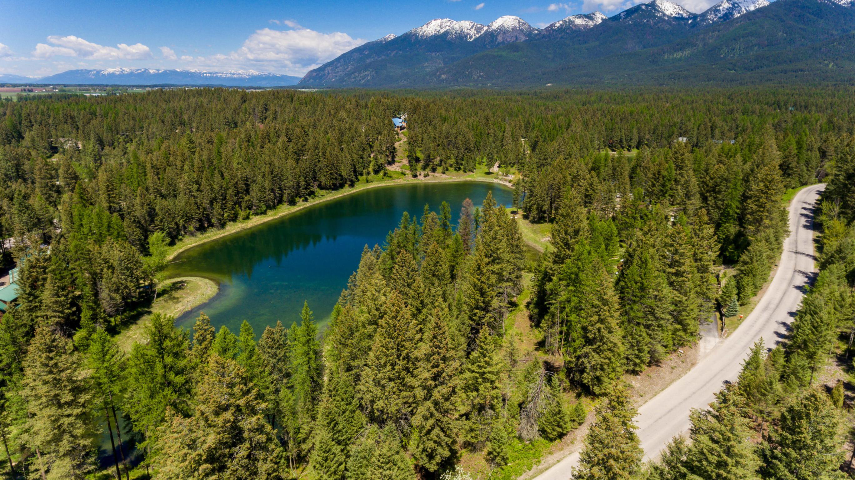 222/226 Many Lakes Drive