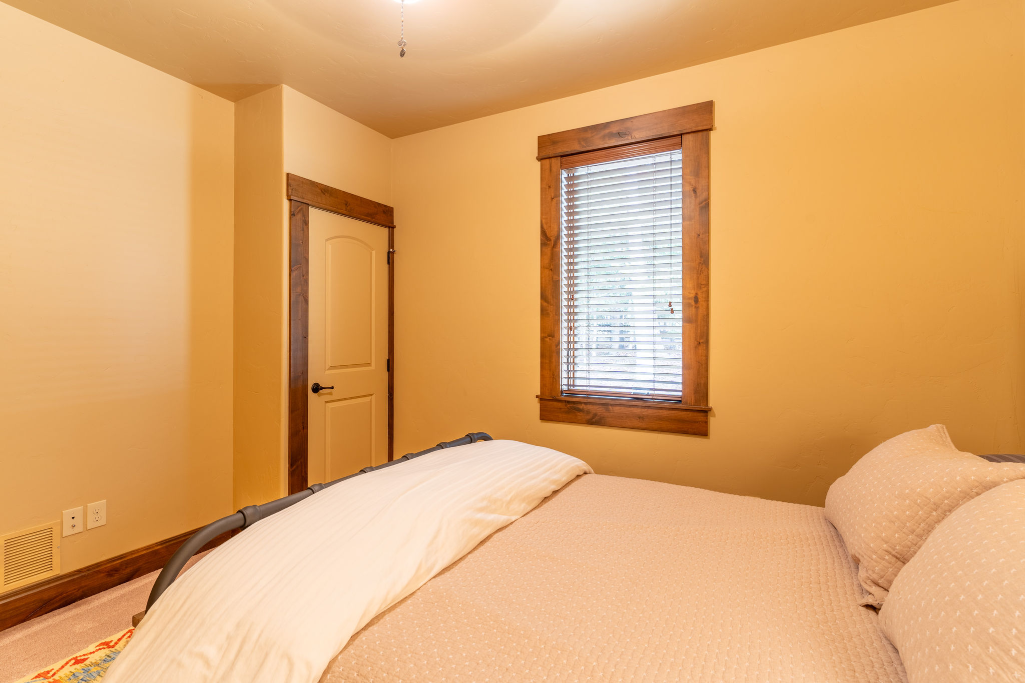 196 Timbered Terrace