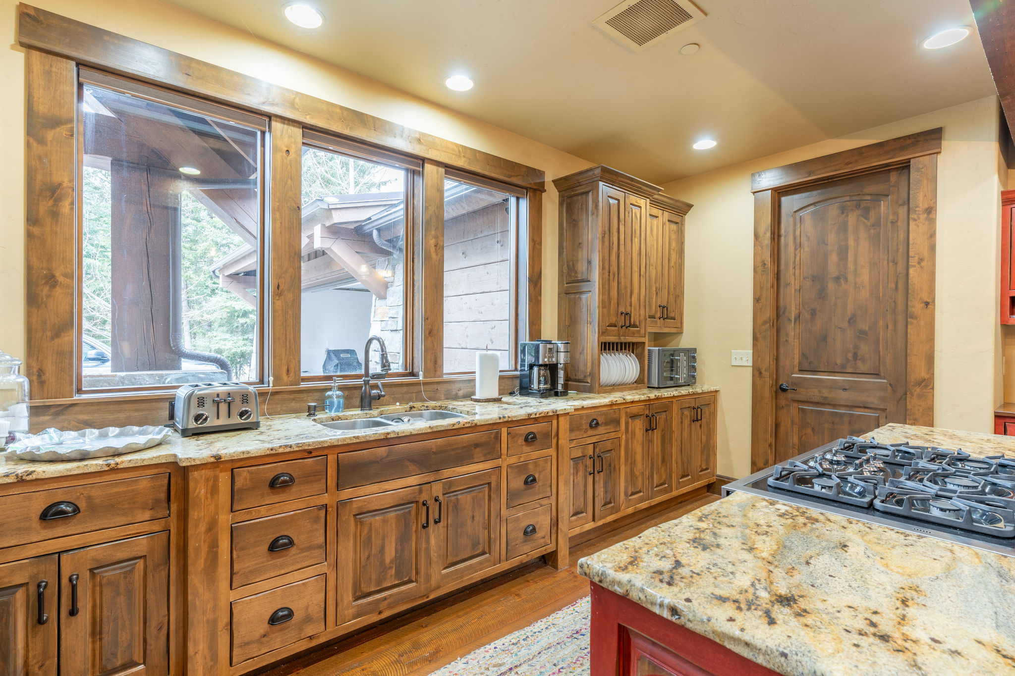 196 Timbered Terrace