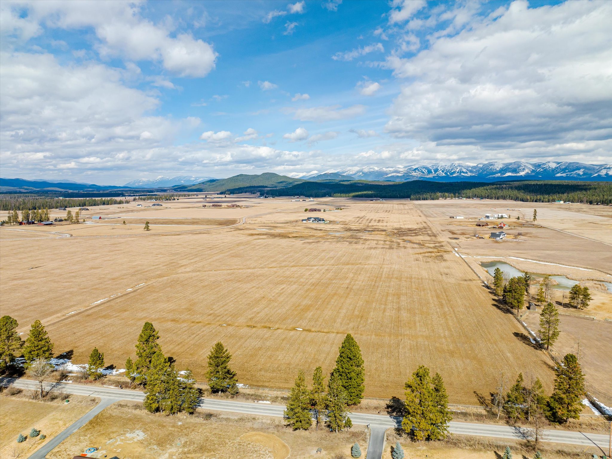 1233 Spring Prairie Ranch Road