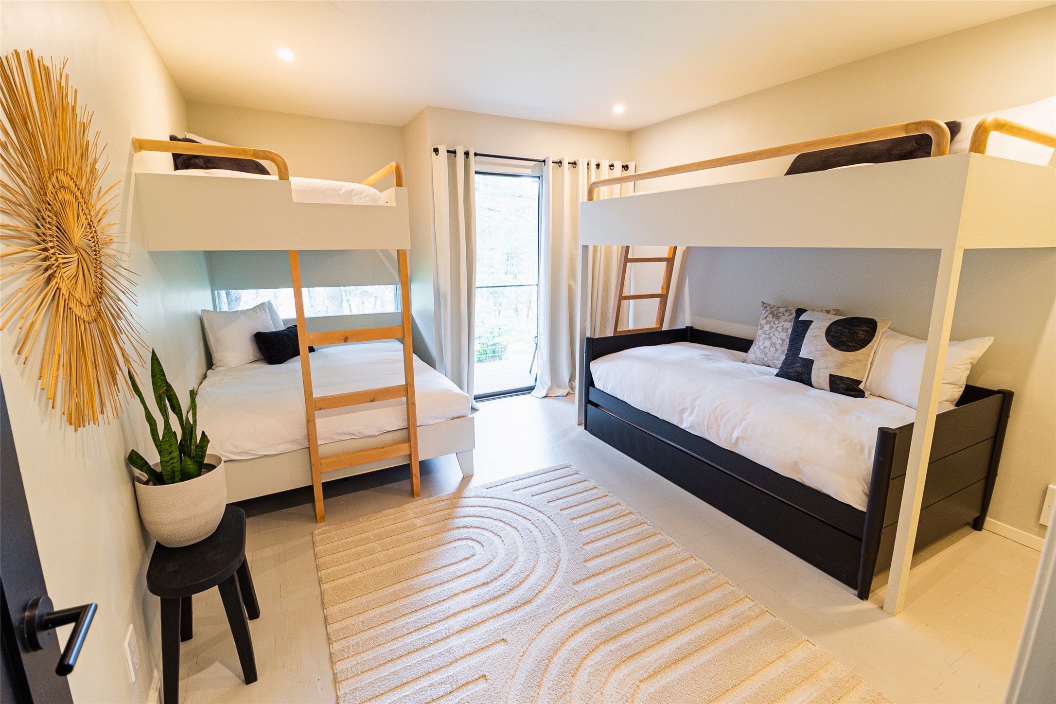 4830 Us Highway 93 S