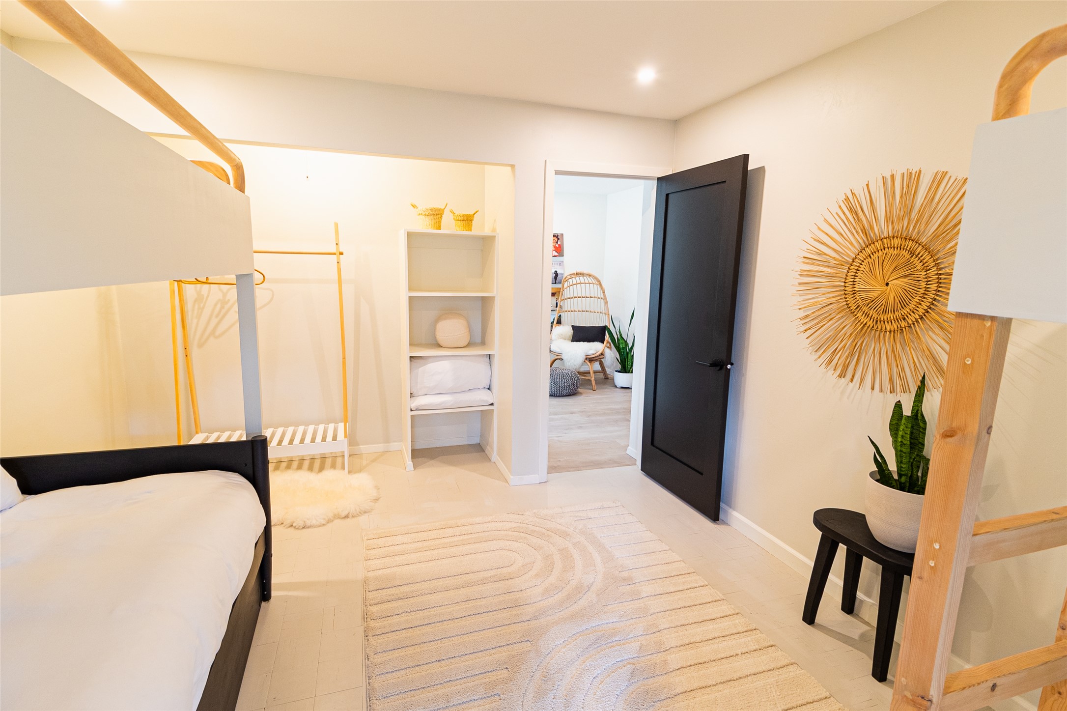 4830 Us Highway 93 S