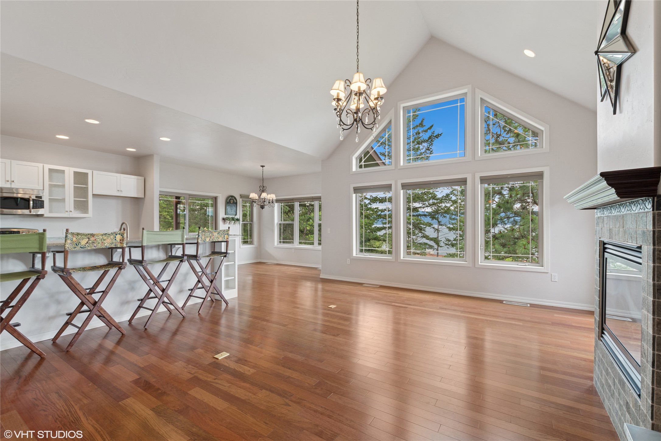 151 Whisper Ridge Drive