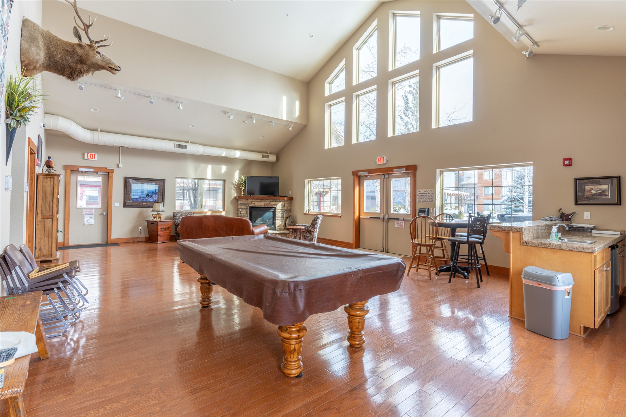 402 Sperry Court