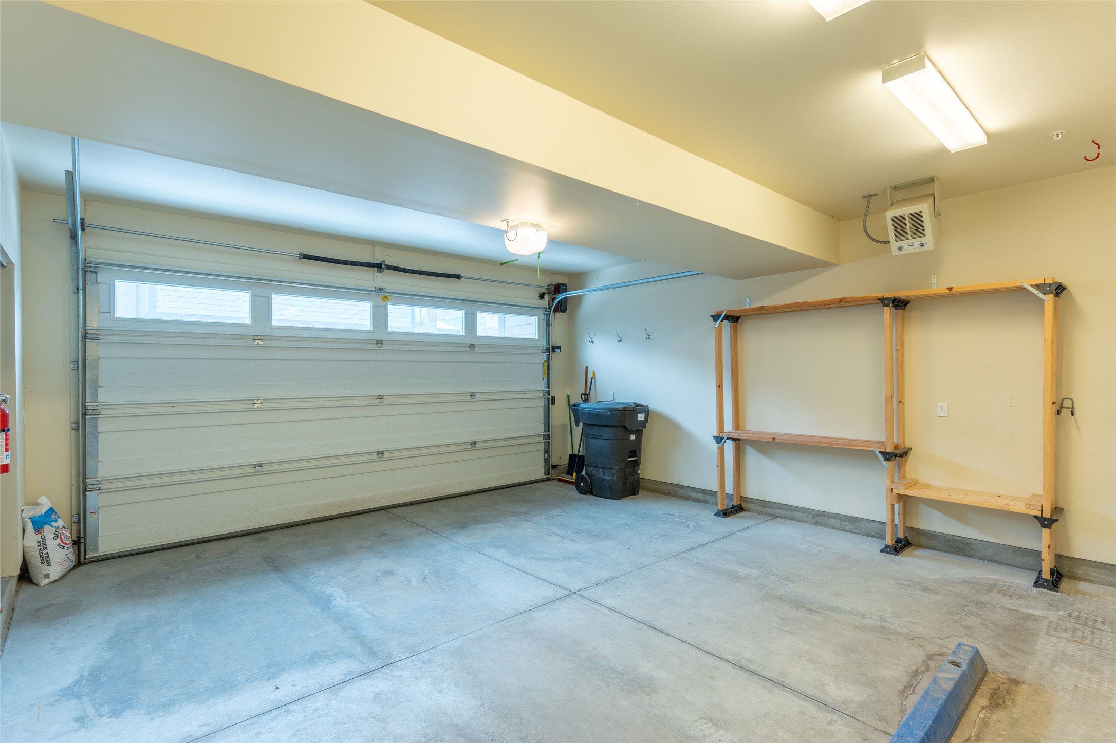 402 Sperry Court