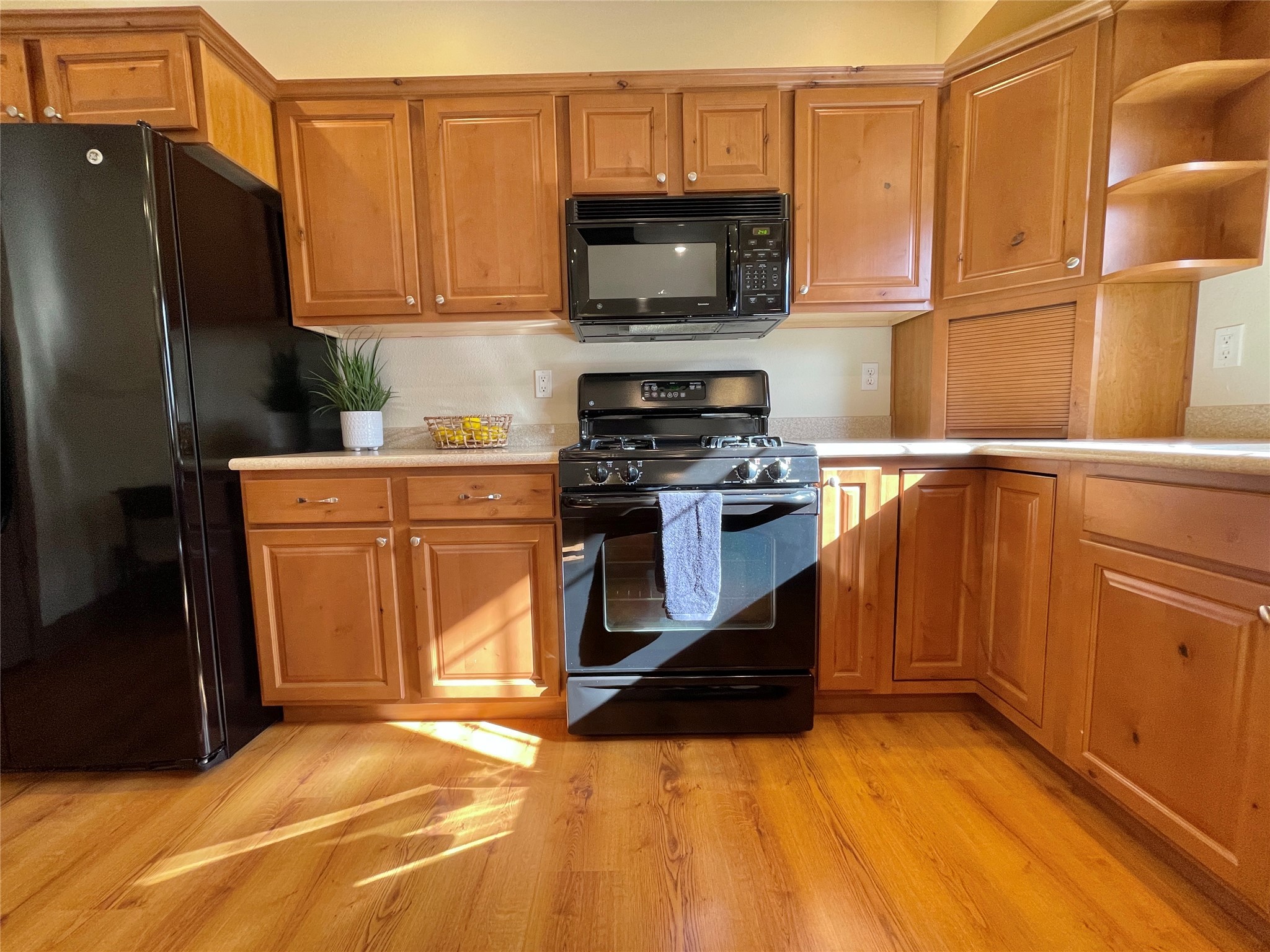402 Sperry Court