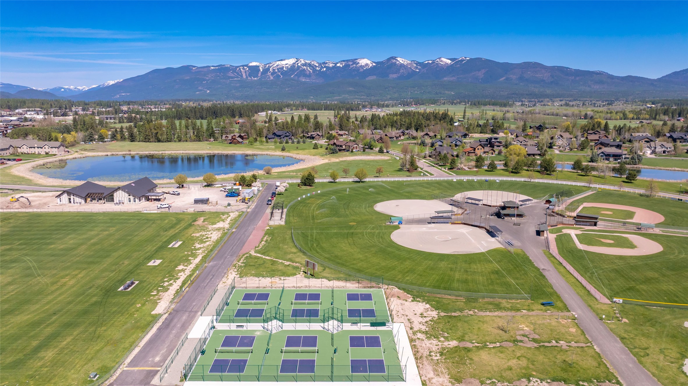 3067 River Lakes Drive