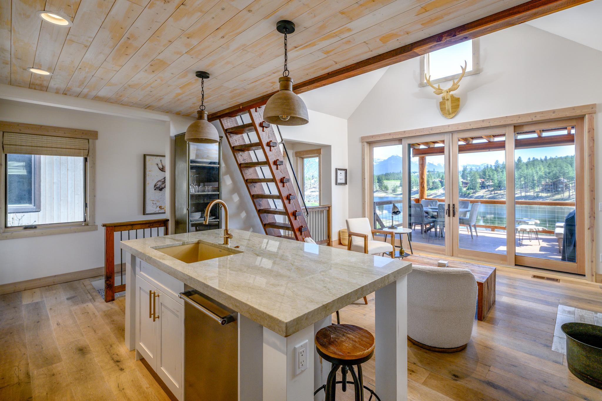 60 Cottage Lake Lane