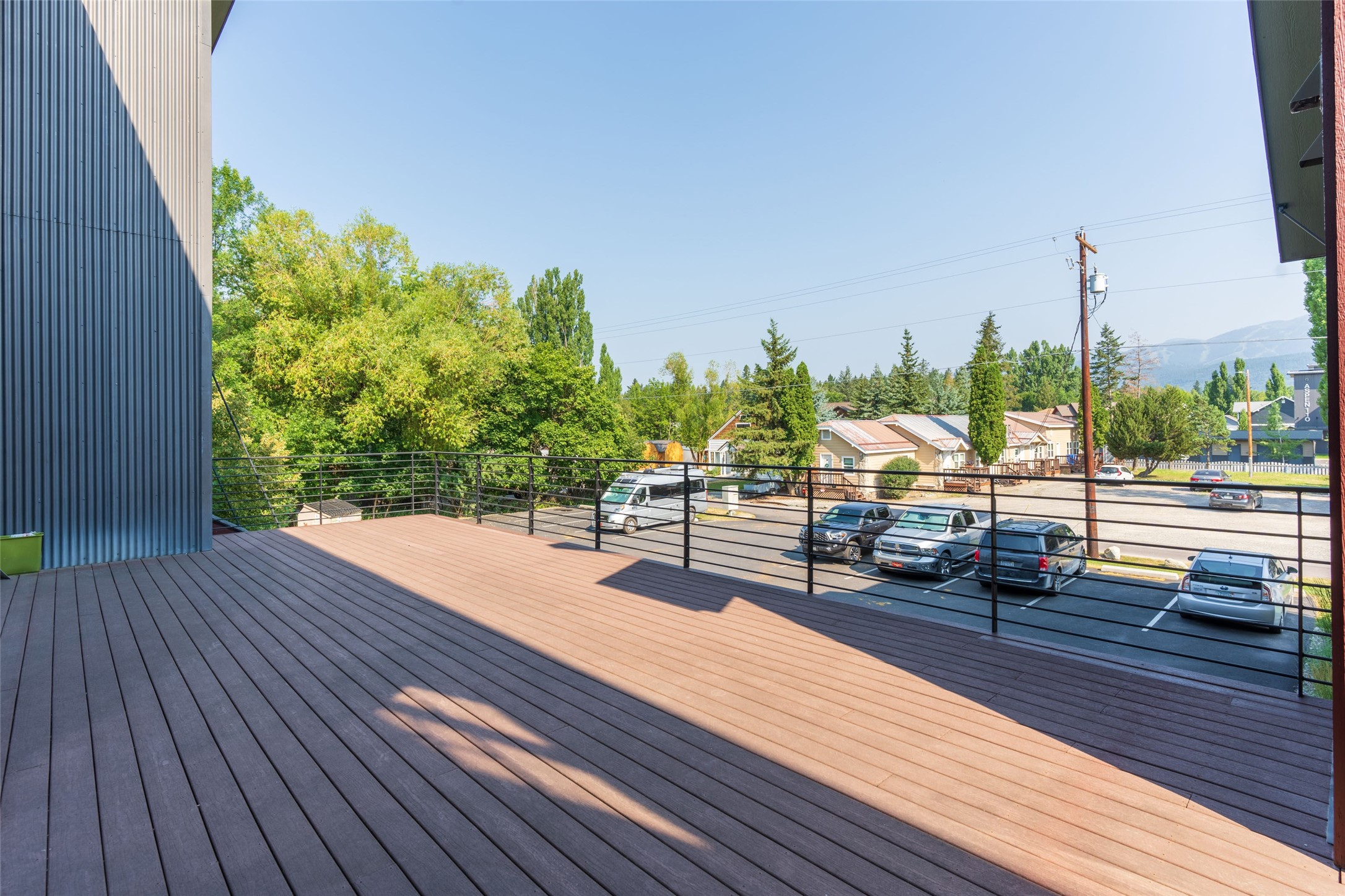 645 Woodland Place 9