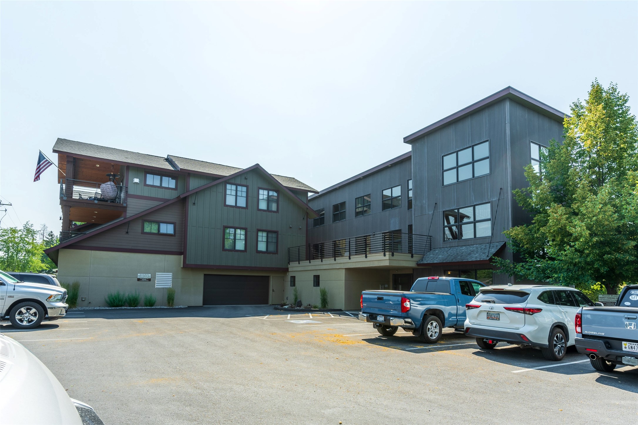 645 Woodland Place 9