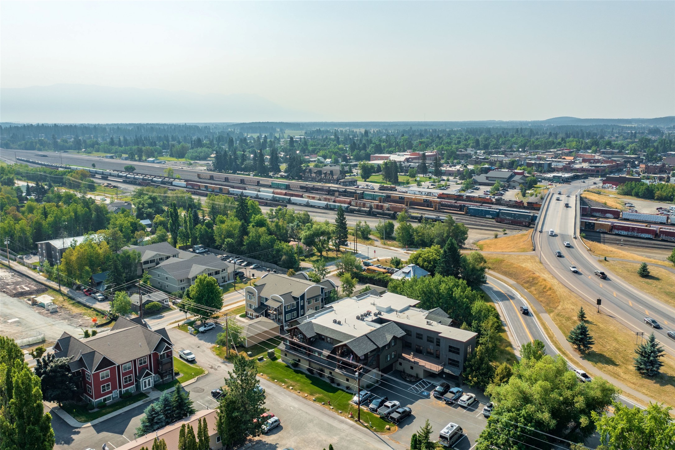 645 Woodland Place 9