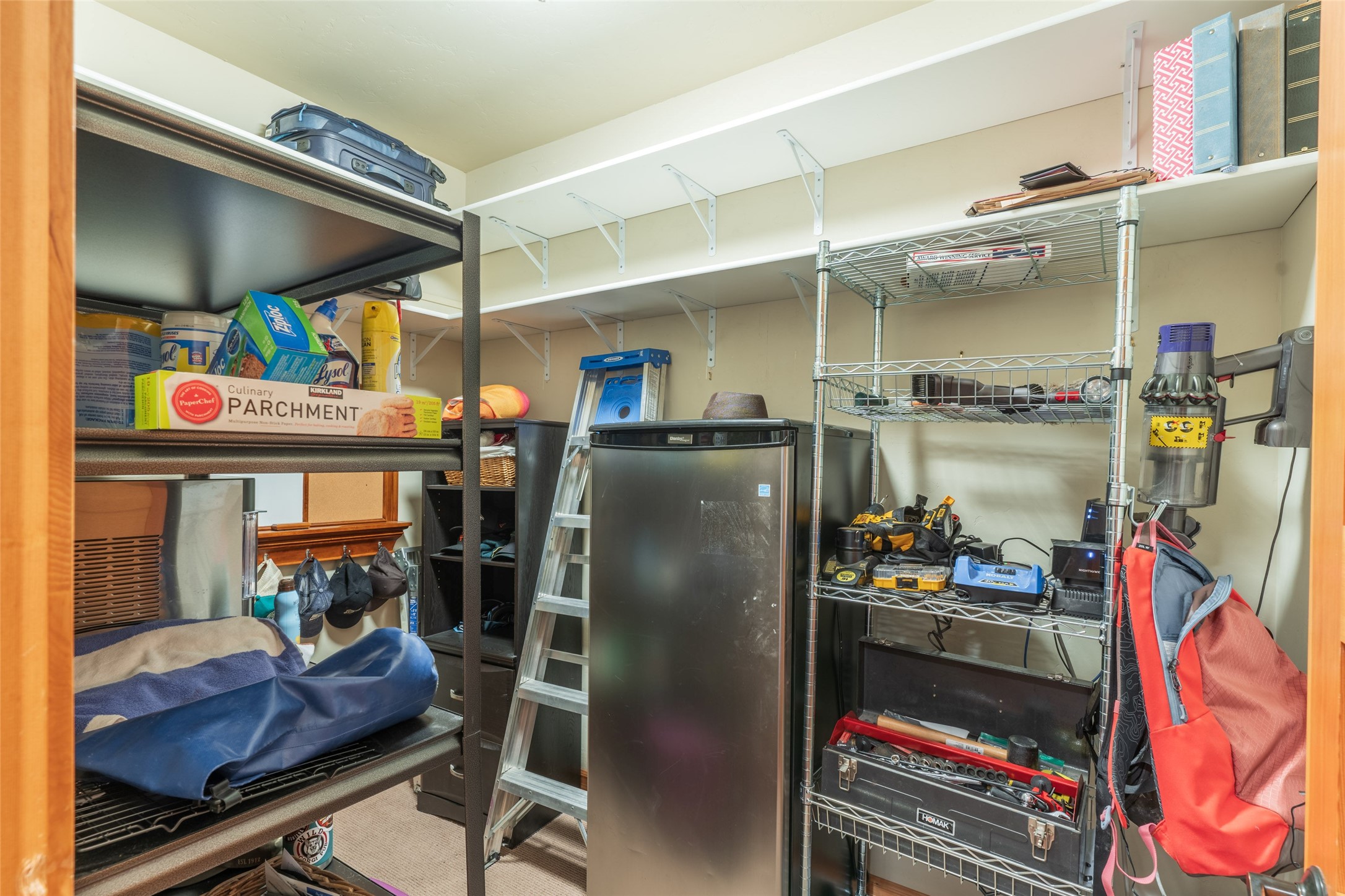 645 Woodland Place 9