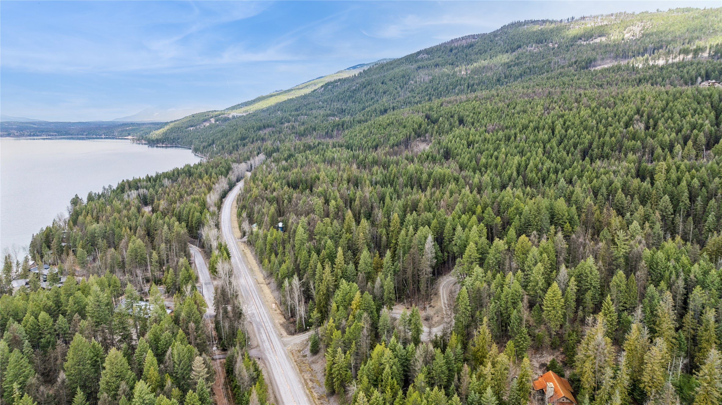 2521 E Lakeshore Drive