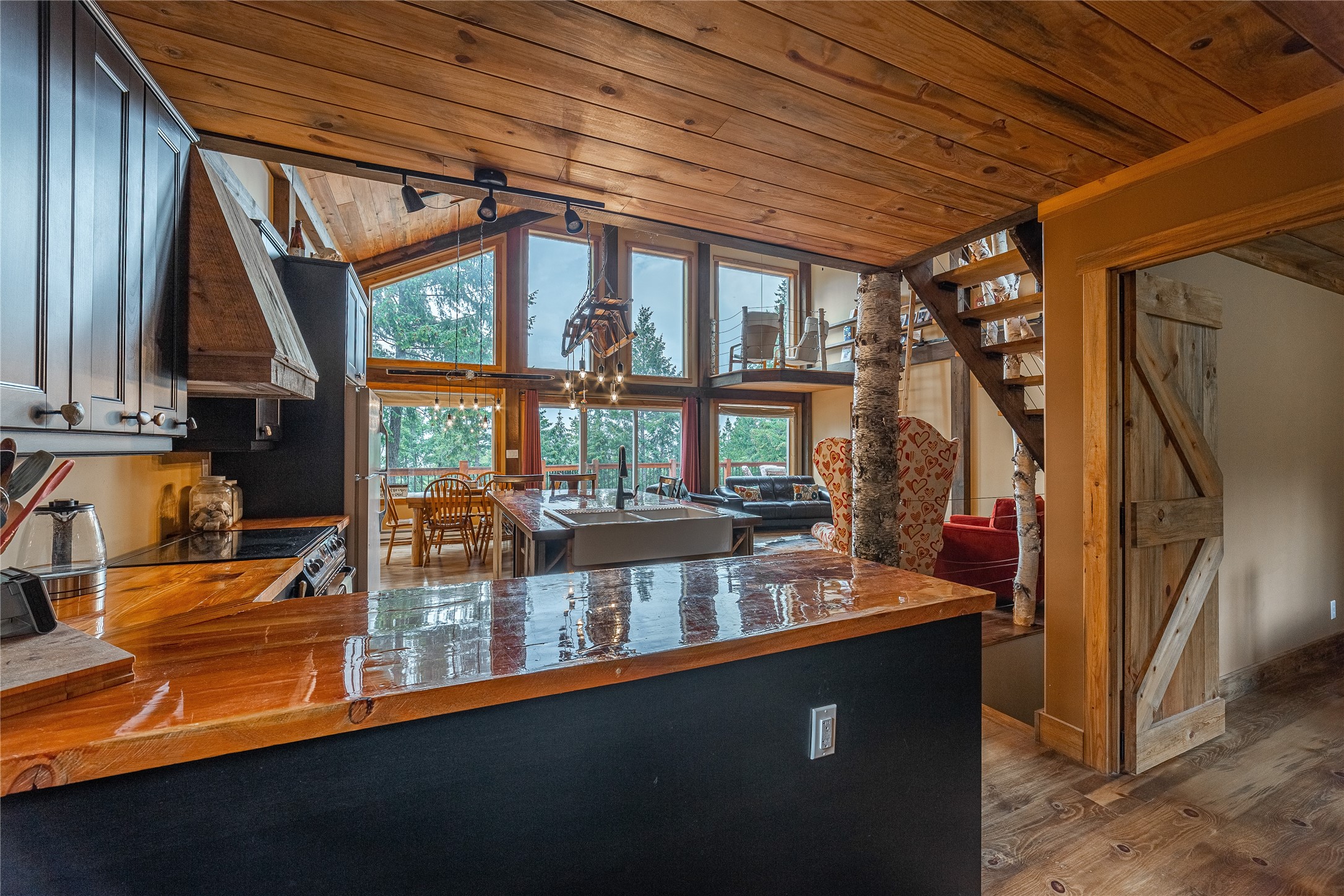 277 Ridge Loop Road