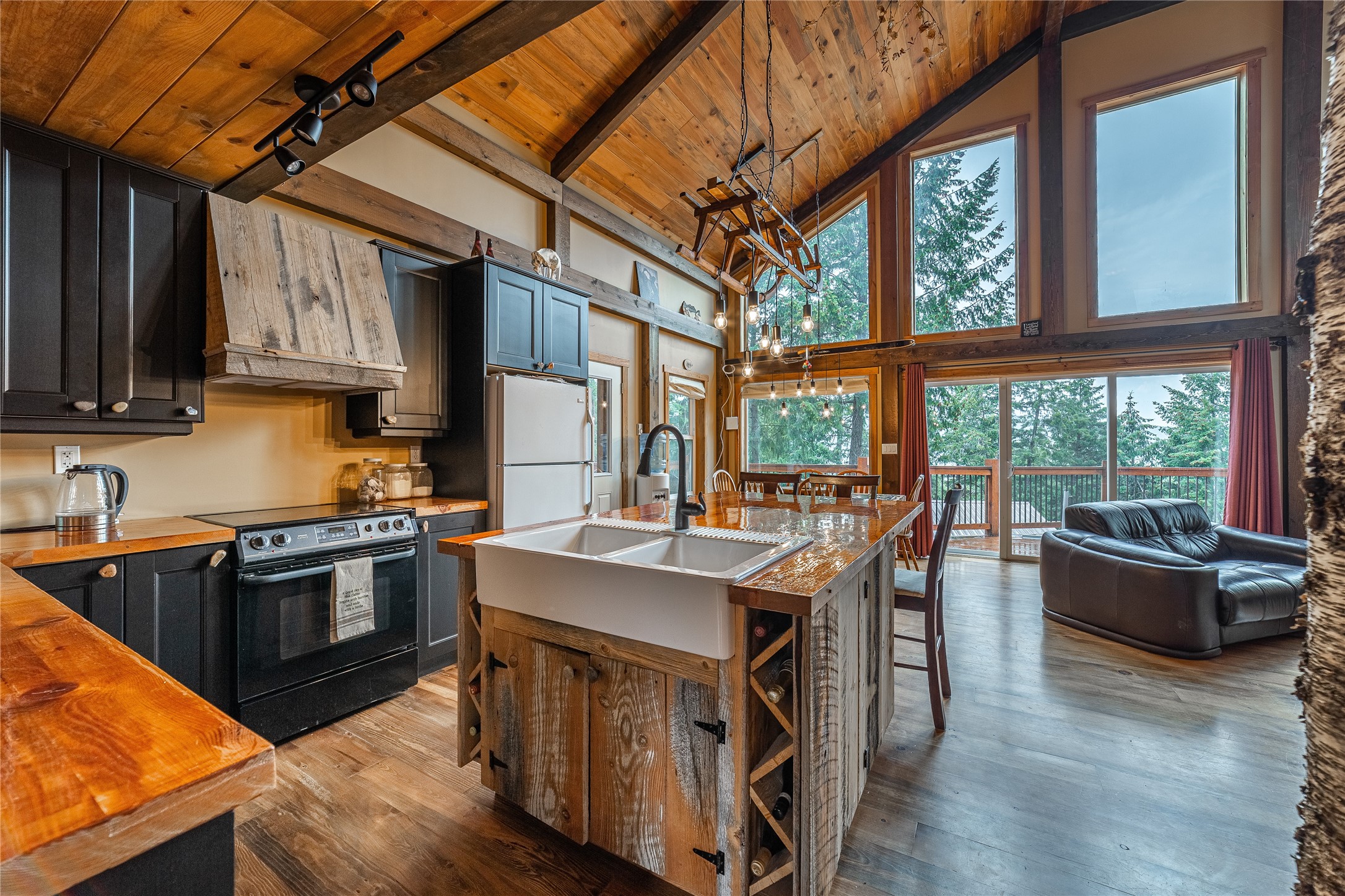 277 Ridge Loop Road