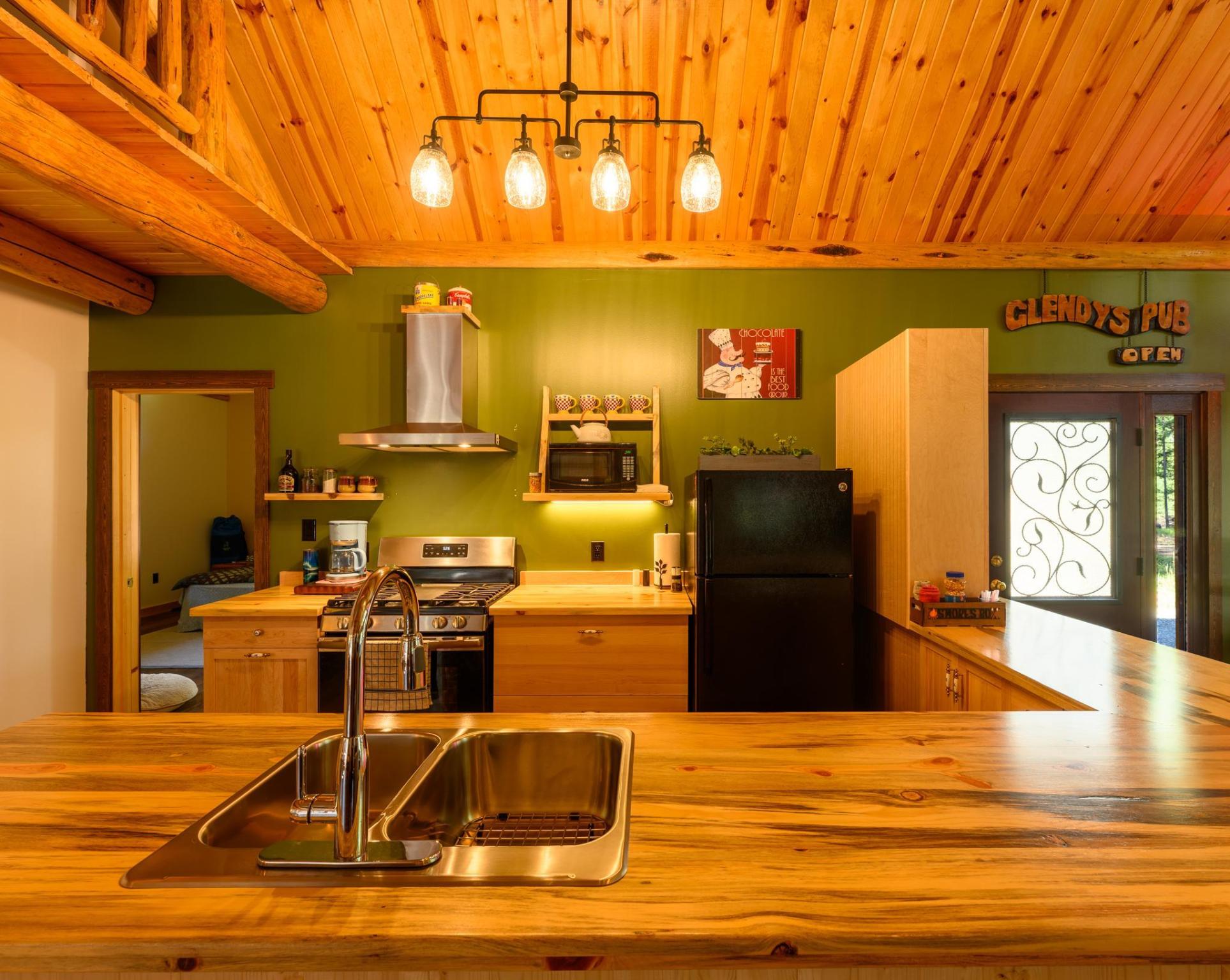 772 Moonshine Mountain Trail