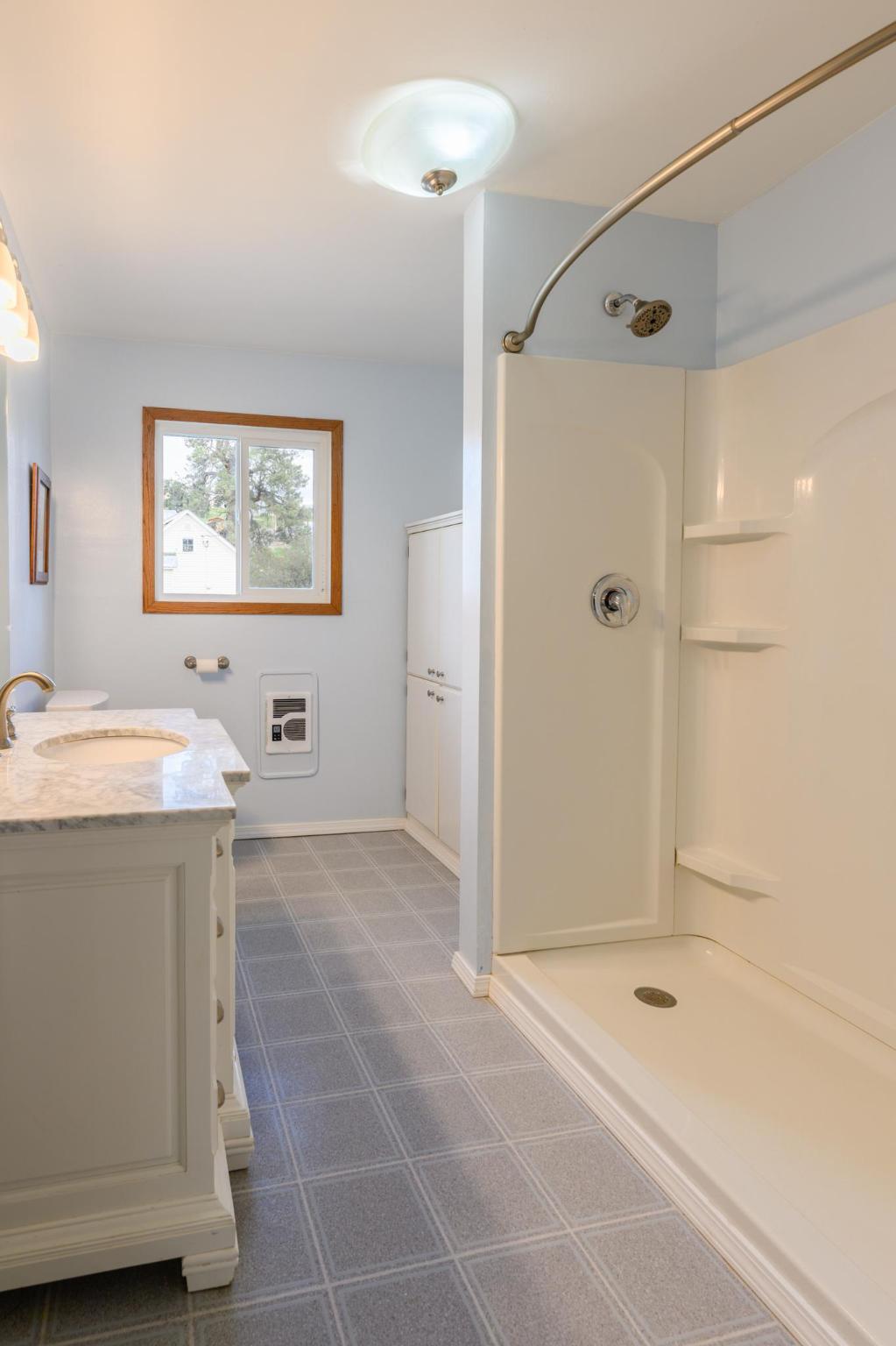 119 4th Street E