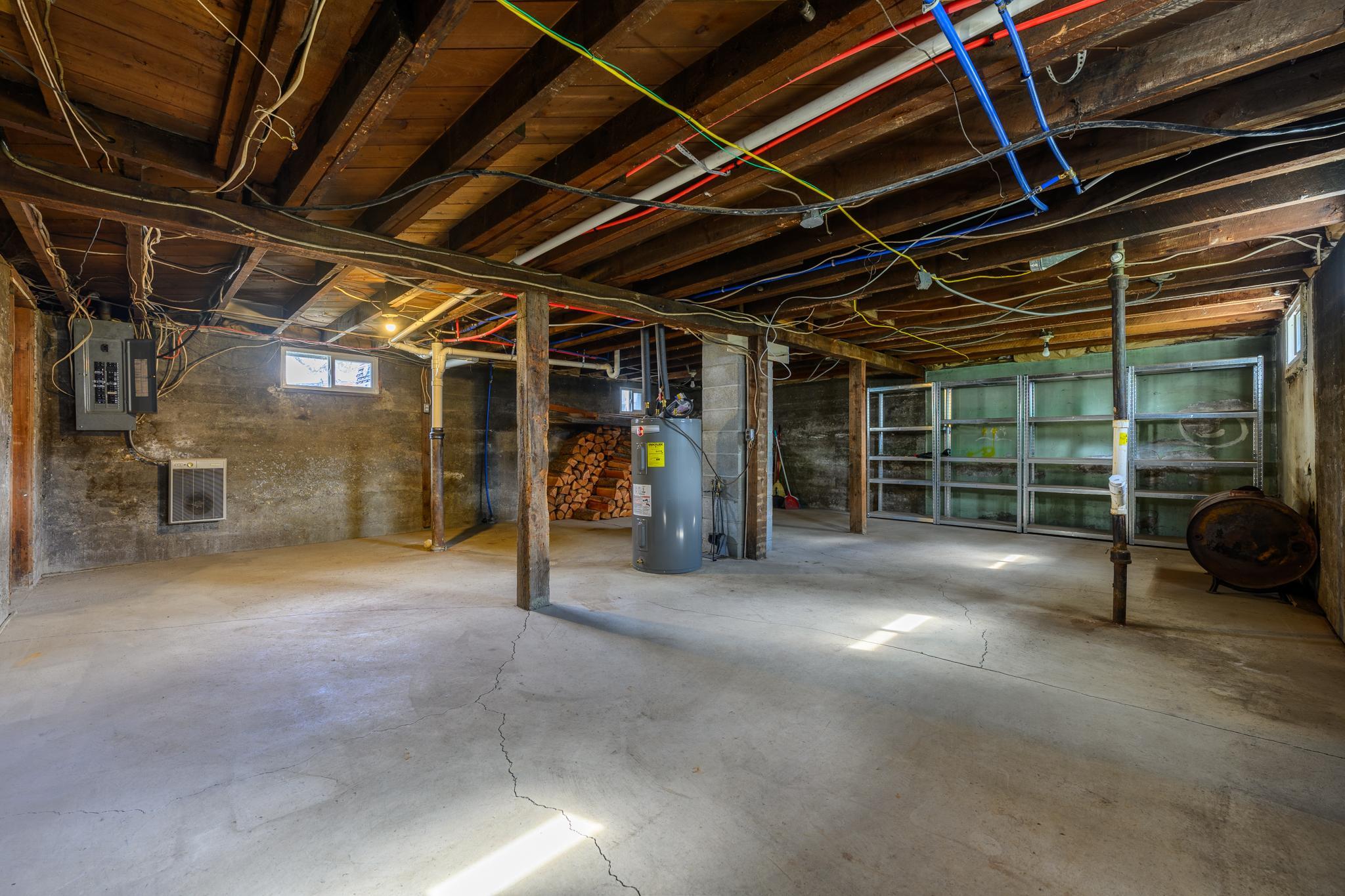 119 4th Street E