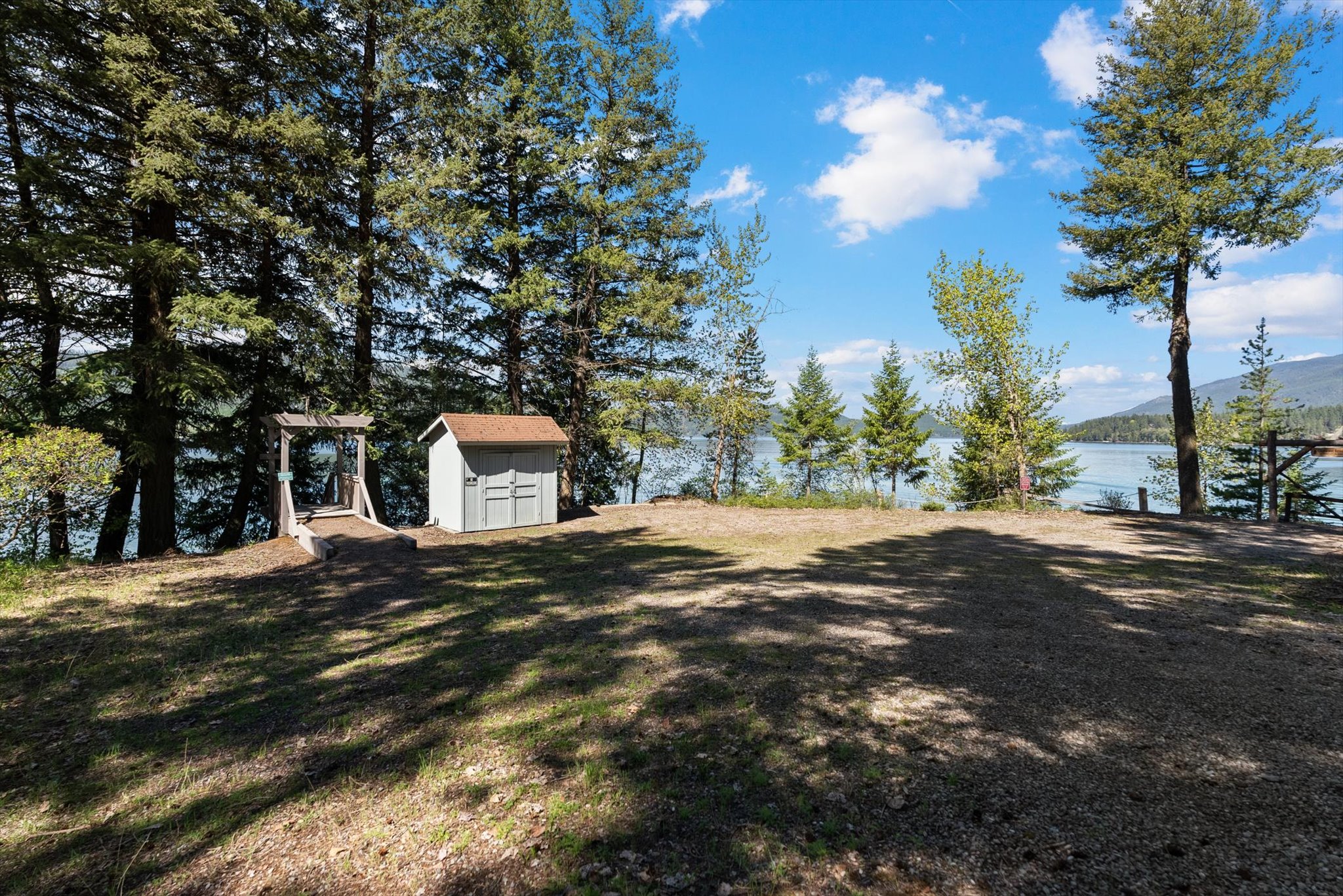 305 Glenwood Road