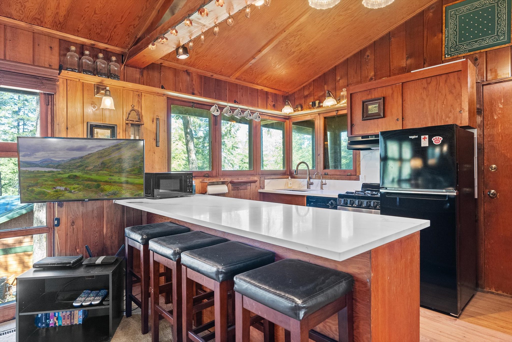 305 Glenwood Road