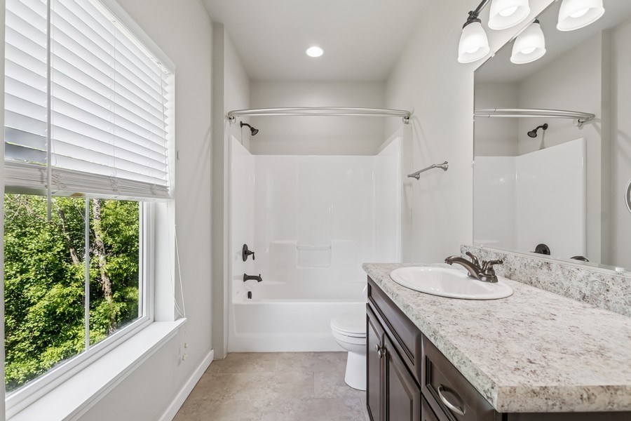 724 Edgewood Place 4A